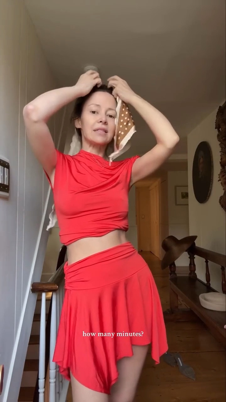 8 DAYS UNTIL I TAKE BACK MY LIFE: Biggest shoutout to my breastie Tiff for sharing her radiation video with us. I have been wanting to show you guys what I do here everyday but I’m not supposed to film so she let me post hers 🥹🫶🏼 Radiation has been a full blown emotional battle for me I have cried every single day, my body feels destroyed from the inside out and my heart breaks thinking of all of other women here. I just do NOT WANT ANY OF THIS FOR ANYONE 🩷 PLEASE let our stories be your reminder for self exams and check ups. Early detection saves lives Tiff you are AMAZING 🩷

#LTKSeasonal #LTKStyleTip