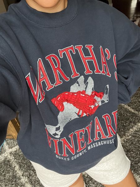 *On Sale! Coziest sweatshirts ever! Lots of graphic options but I especially love this one for summer 🦞

Wearing size S.

Graphic sweatshirts
Summer outfit
Casual outfit
Martha’s vineyards 
Nautical outfit
Beach outfit

#LTKSaleAlert #LTKFindsUnder50