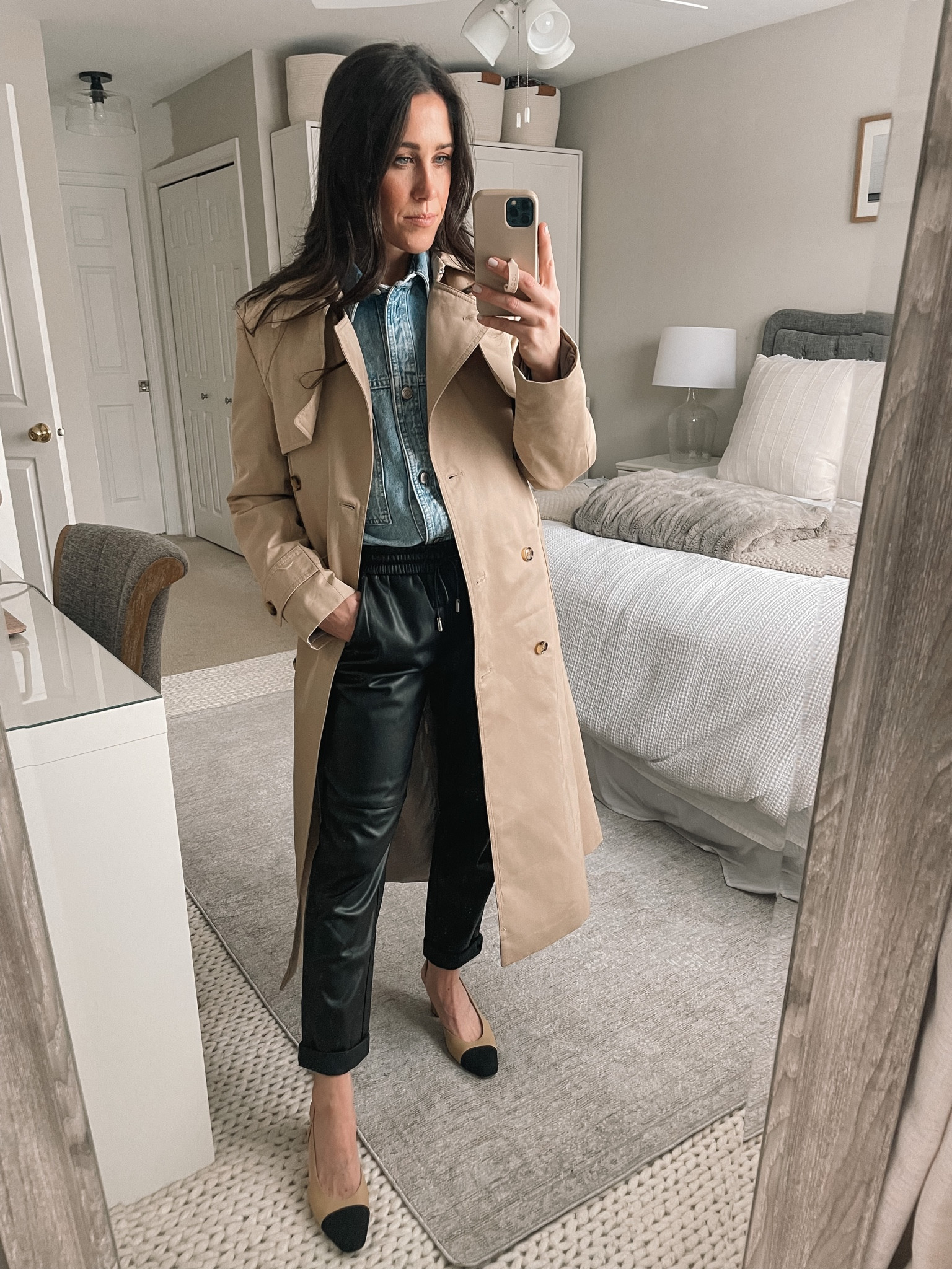 Denim Shirt
Leather pants
Trench coat

#LTKstyletip #LTKFind #LTKunder100