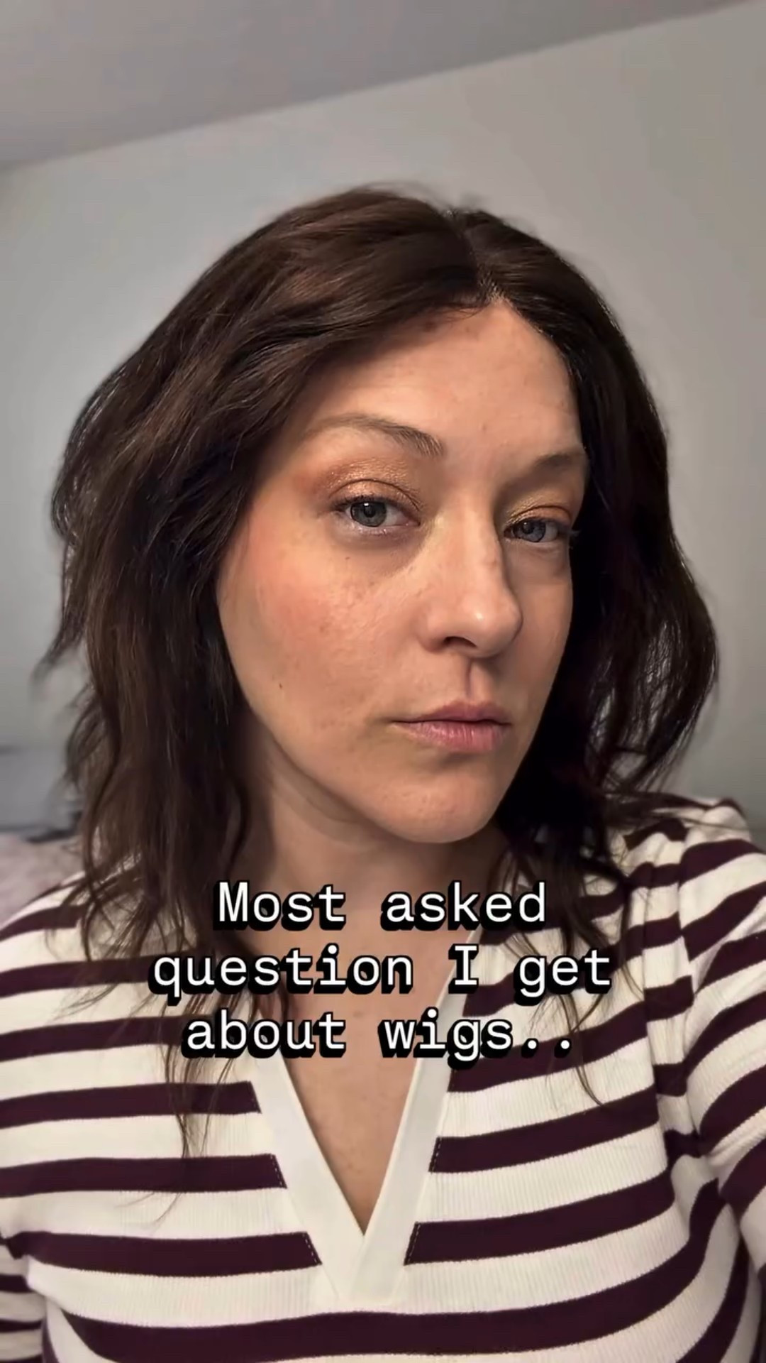 People always ask if it’s glued down then how hard it is to take off — so here’s your answer 👀

#WigInstall #WigRemoval #Beauty  #HumanHairWig #WigTips #WigLife