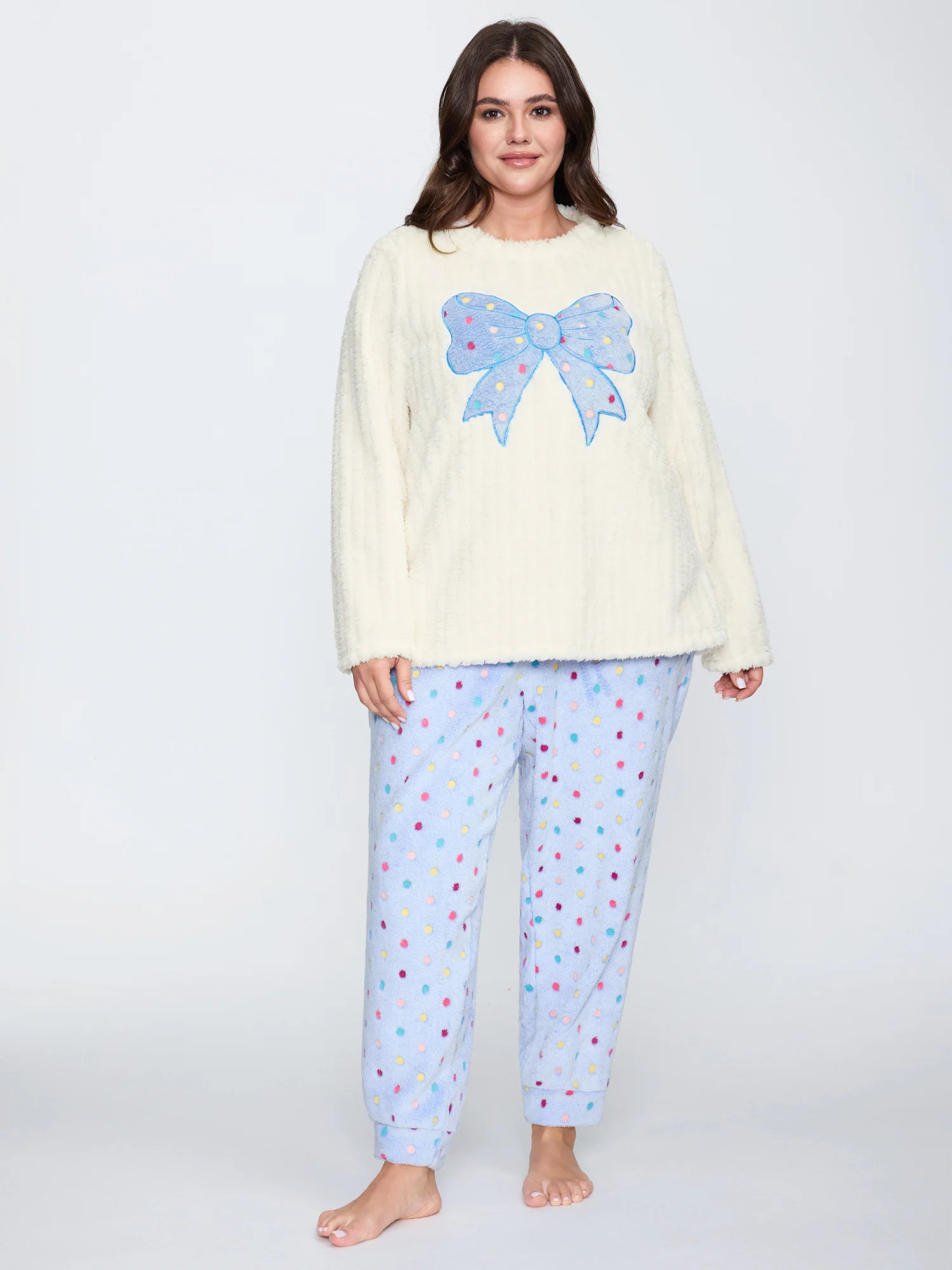 Bow Beautiful Applique Embroidery Lounge Top | Bloomchic