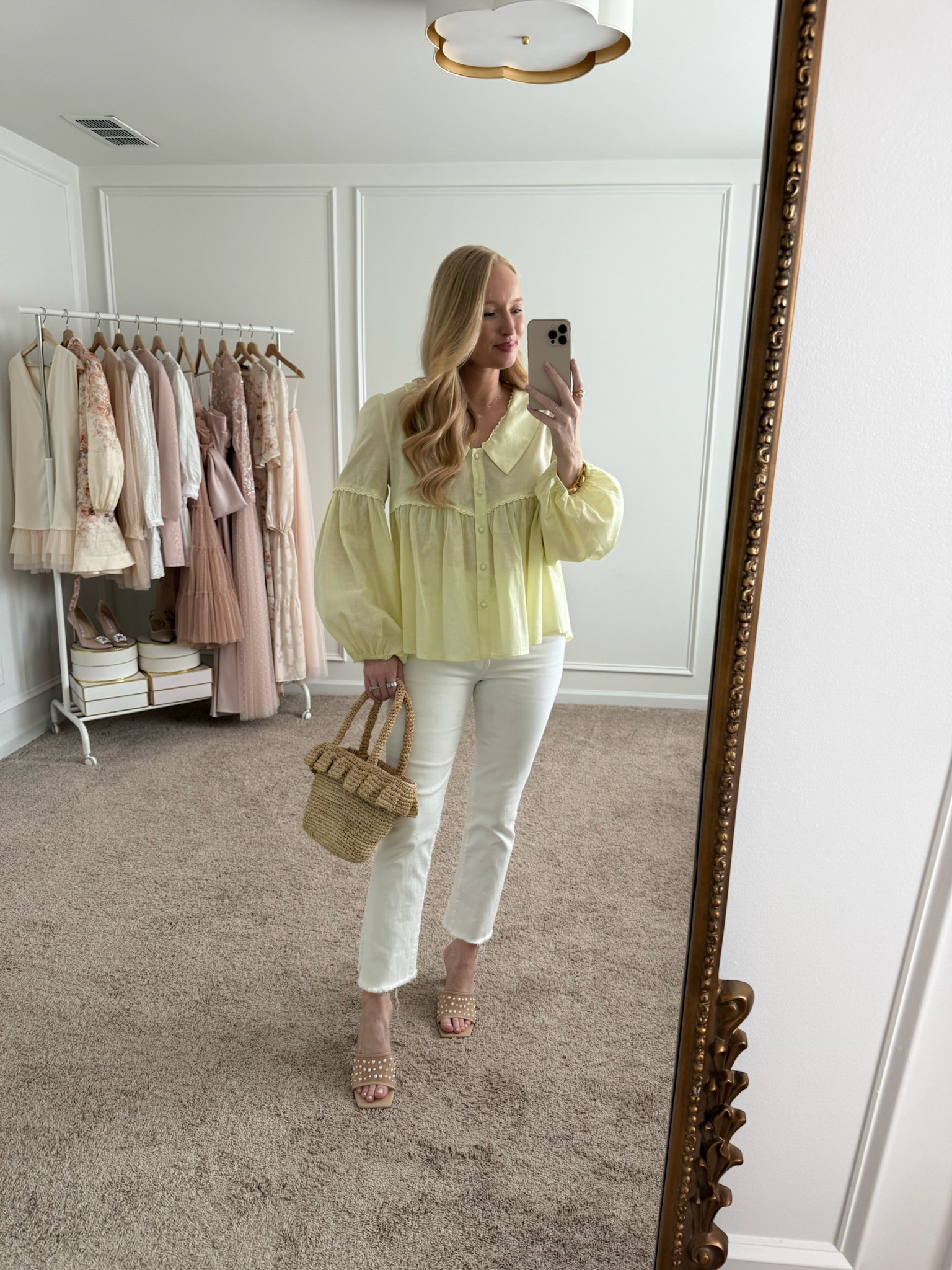 Adorable spring outfit, perfect for brunch! Wearing size small in this top and size 28 in my mother jeans.  Spring outfits // day time outfits // brunch outfits // Easter outfits // white jeans 

#LTKStyleTip #LTKSeasonal