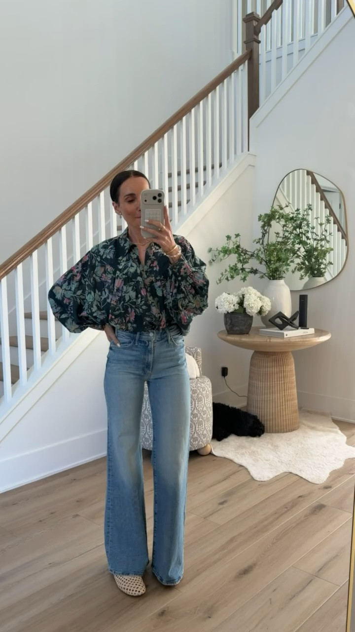 Blouse XS. 20% Off a Regular-Price Purchase $100+ code ANNAB20.

floral blouse, spring outfit, , anthropologie sale, Mothe jeans on sale, annabrstyle

#LTKSaleAlert #LTKOver40