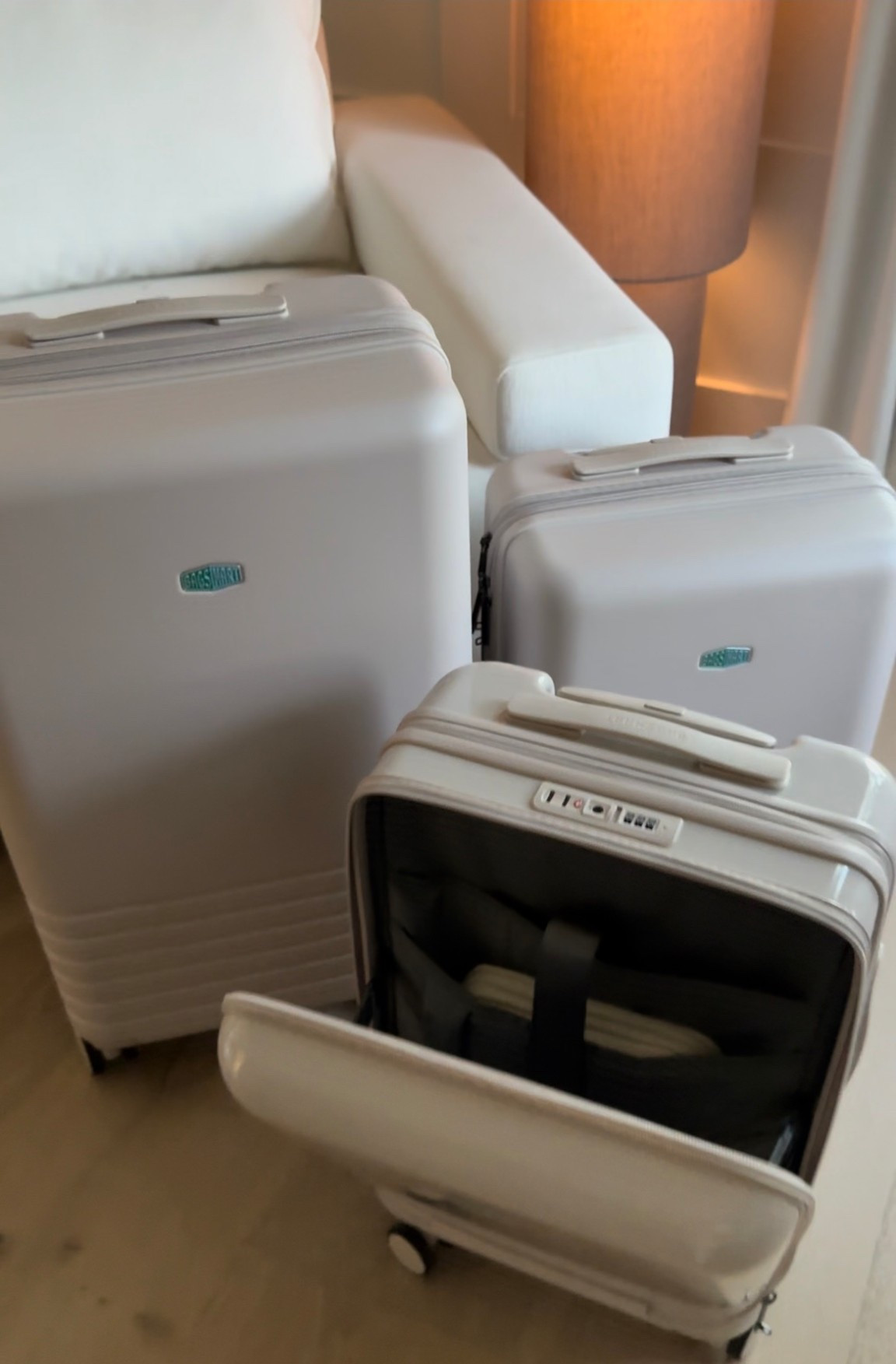 Scroll to shop!! Follow for more!!! Xo! ✨

#LTKTravel #LTKFindsUnder50 #LTKFindsUnder100