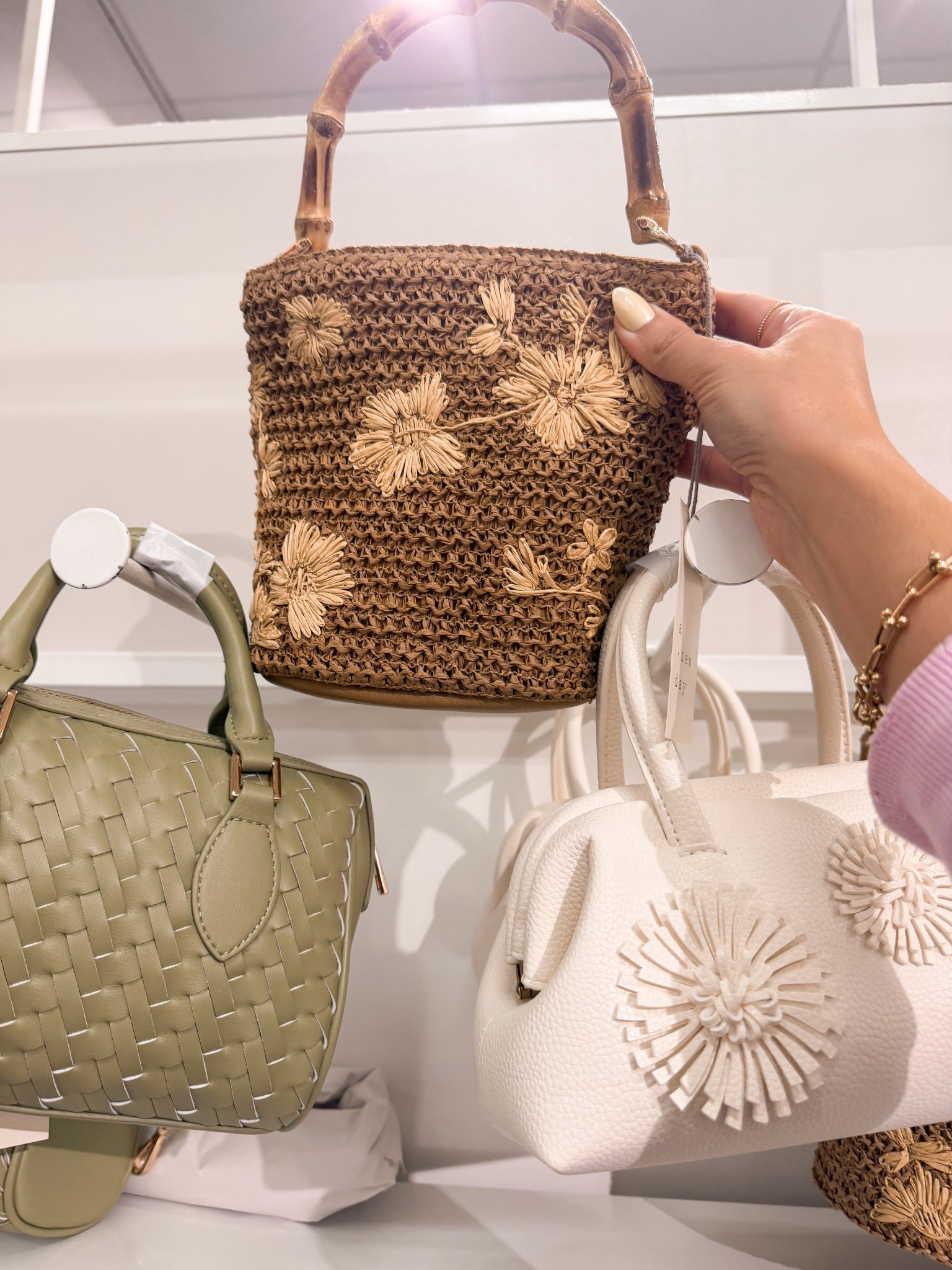 can’t get over these cute spring bags!!! the floral designs, the greens, brown and white 🍃🤎🤍 the woven & embroidered styles are 😍

#LTKSeasonal #LTKWorkwear #LTKootd