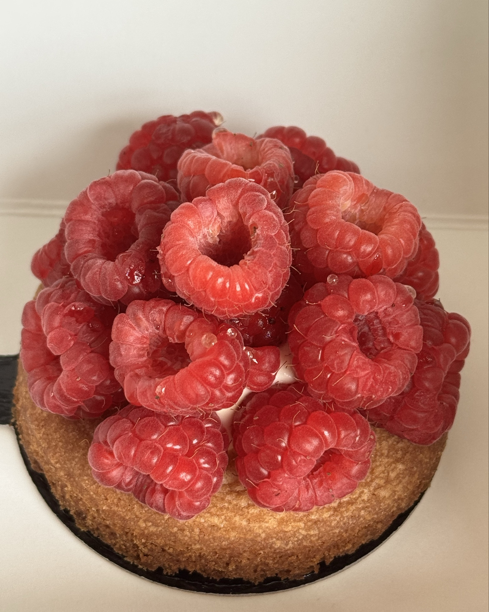 Desserts I ate recently that I can’t stop thinking about!

There is a new patisserie in town since December called Orphée everything they make is divine! When my parents in law were here for a week we went to buy desserts 3 times! This is the level of amazing they are!

#LTKnederlands