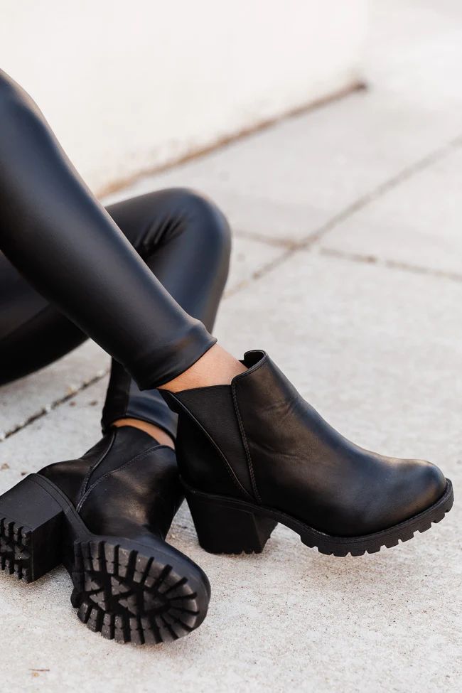 Deena Black Leather Platform Booties | Pink Lily
