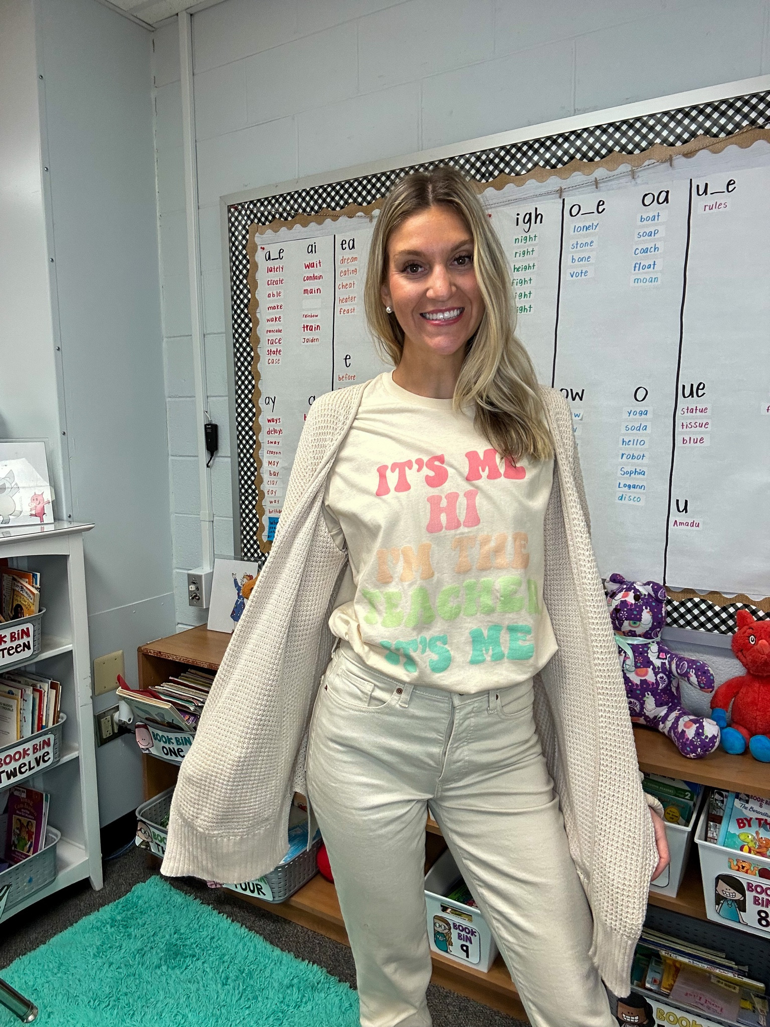 teacher outfit / it’s me hi I’m the problem it’s me / Taylor swift shirt