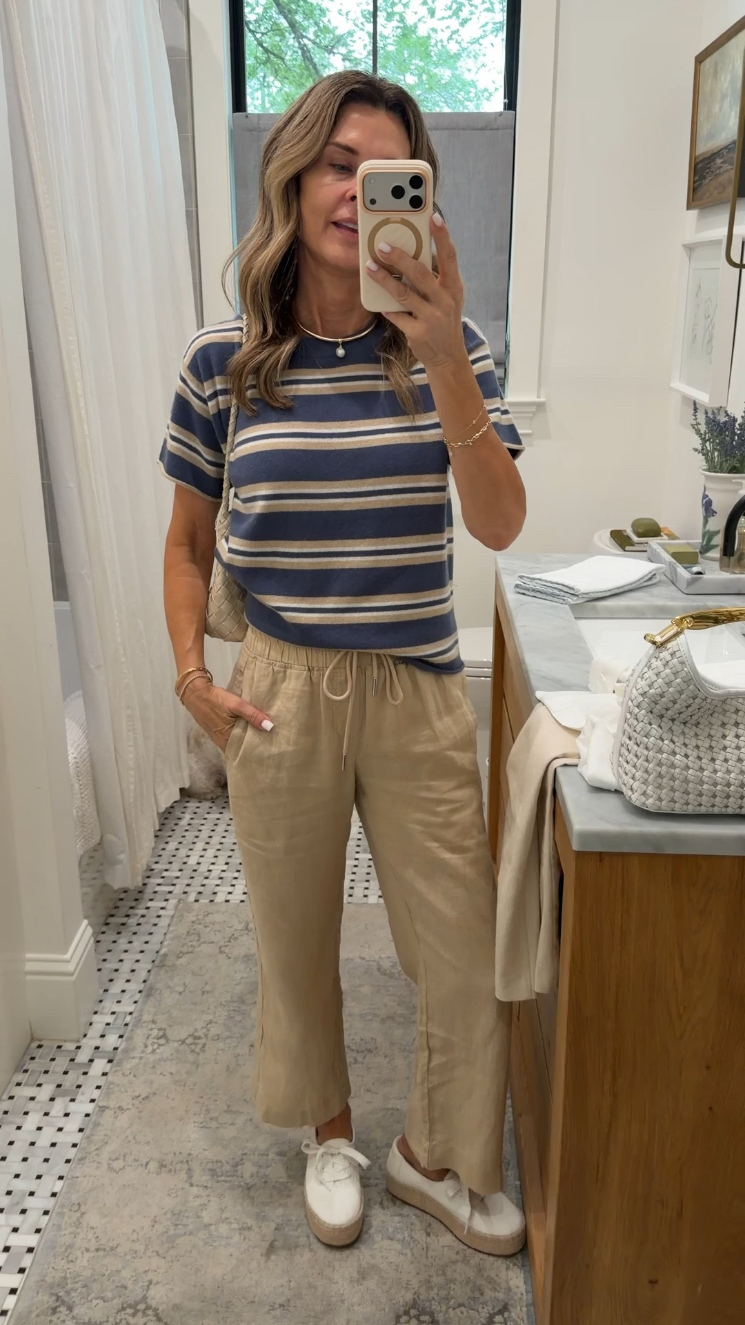 I’m 5’6”
Wearing 26” length XS in Quince linen. 
-Sweater sz XS 


#LTKdayinmylife #LTKootd #LTKgrwm