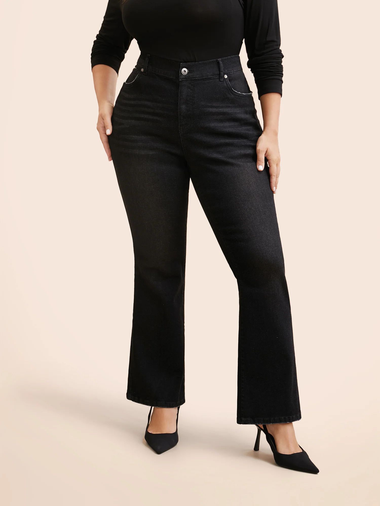 Dark Wash Buttoned Zipper Bootcut Jeans | Bloomchic