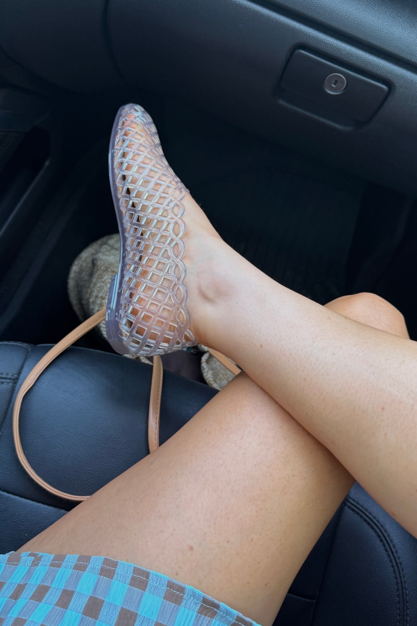 most comfy jellies i’ve tried. true to size.