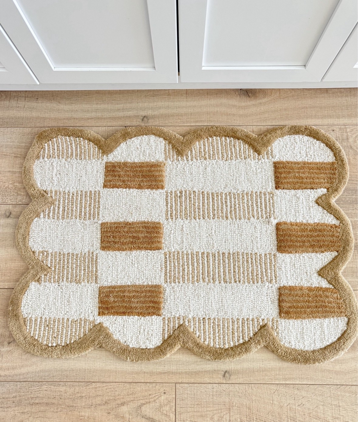 Give your kitchen a refresh with this rug from Anthropologie and use my code HANNA20 for 20% off your order!

#LTKSaleAlert #LTKSeasonal #LTKHome