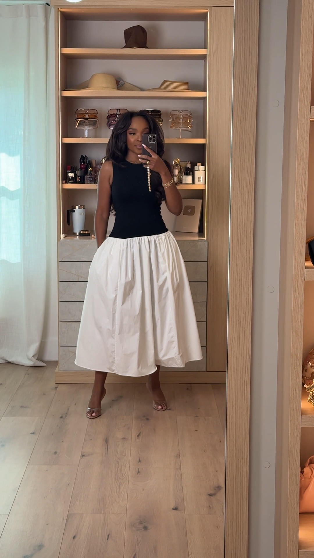 Hi babes! 🖤

This black and white dress is one of those effortless pieces that instantly makes you look put together. The fitted top with the flowy bubble-style skirt gives such an elevated, chic look while still feeling comfortable and easy to wear.

I love dresses like this because they do all the work for you — minimal styling needed but still looks so polished and expensive.

Perfect for:
Brunch
Vacation dinners
Baby showers
Summer events
Date nights

📏 Measurements:
5’4” | 140 lbs | 36D | 27 | 40
Wearing size Small

Everything is linked below ✨

xx Kira | IG: KirasFashionFinds

#LTKStyleTip #LTKDressStyle #LTKootd