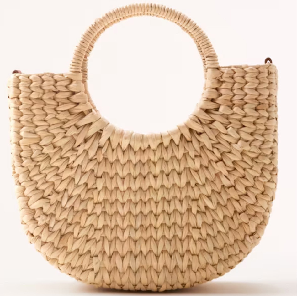 Structured straw basket bag

Abercrombie, Abercrombie & fitch, straw bag, straw purse, straw tote, tote bag, summer bag, summer purse, vacation outfit, summer outfit, beach bag, raffia, raffia bag, raffia purse, summer fashion, summer tote

#LTKitbag #LTKtravel #LTKFind