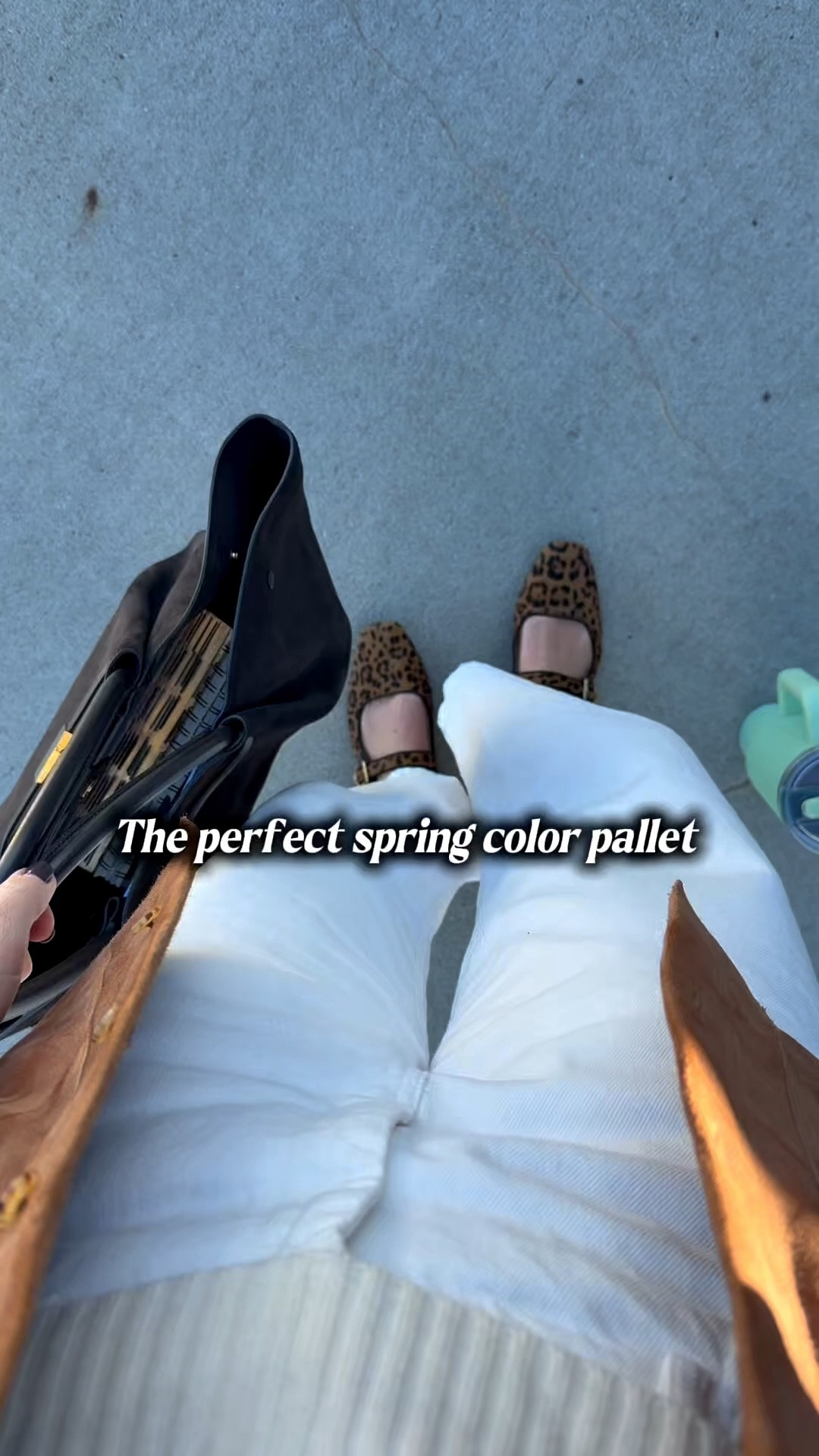 Cream + brown is one of the chicest combos for Spring🤎

A simple formula I wear on repeat:
cream knit + cream denim + suede jacket.

The textures are what elevate it. The suede adds warmth, and leopard flats bring just enough personality to keep the neutrals interesting.

Proof that great style isn’t about more clothes — it’s about better outfit formulas.

Shop this look below 👇

#LTKSeasonal #LTKOver40 #LTKootd