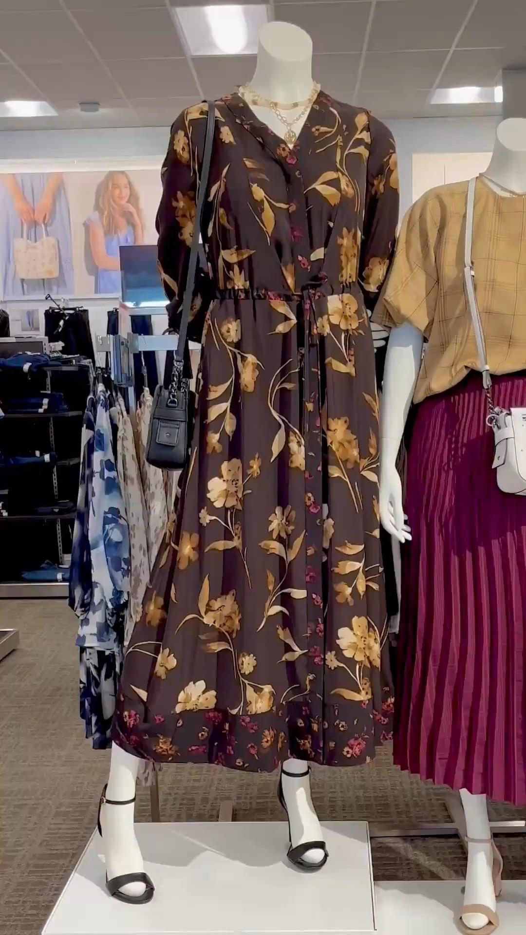 Fall long sleeve maxi floral wedding guest dress @kohls and on sale today!

Date night outfits, outdoor wedding, back yard wedding, special occasion dress, semi formal wedding guest dress, event dress, wedding guest dress fall, fall dresses.

#LTKWedding #LTKSeasonal #LTKSaleAlert