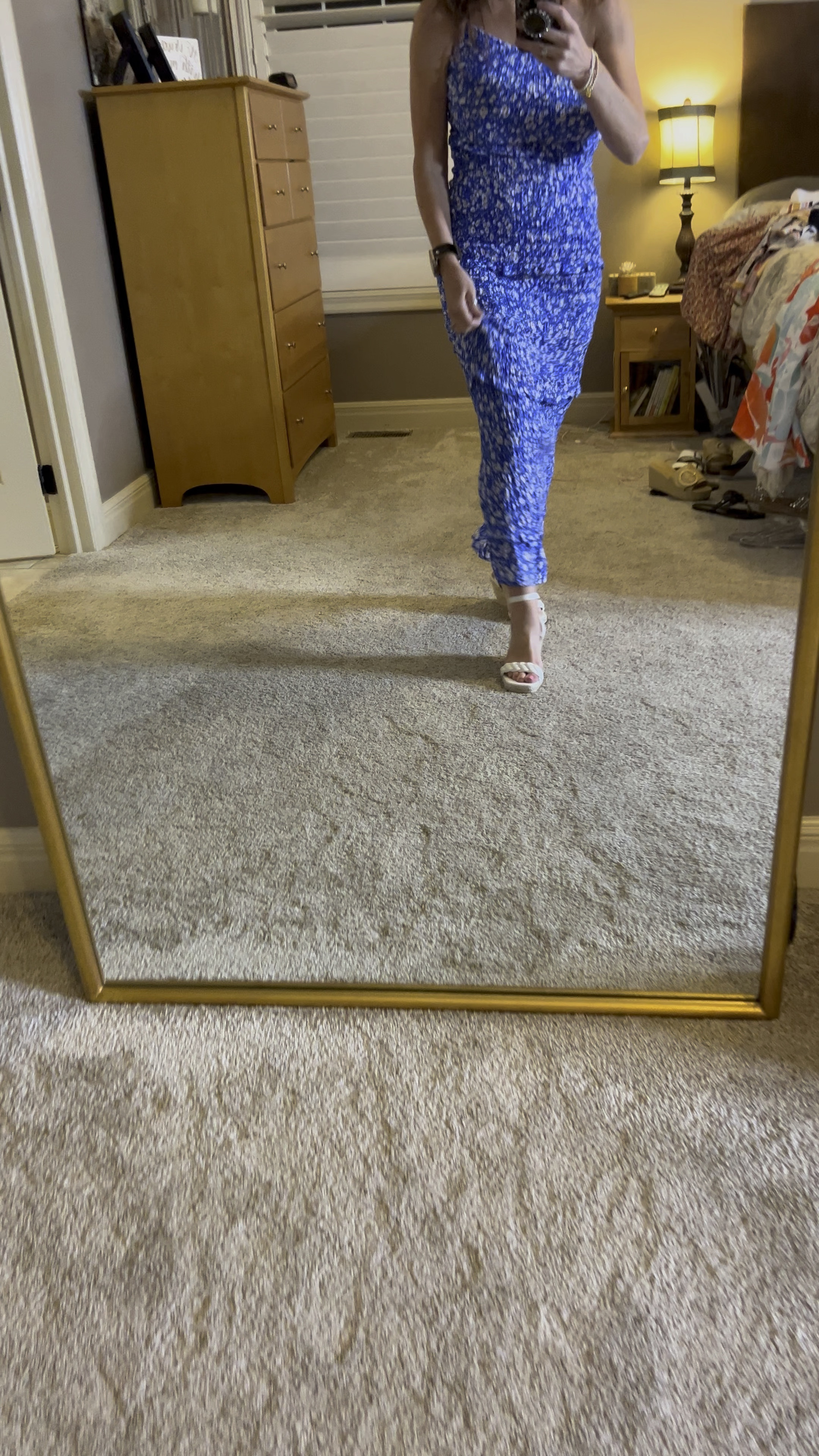 Love this one shoulder sundress  color and dress. Perfect for travel and won’t wrinkle! 

Crazy Busy Mama 💙 wearing a small 

Size reference 
5’1 
120 lbs 

#LTKVideo #LTKFindsUnder50 #LTKOver40