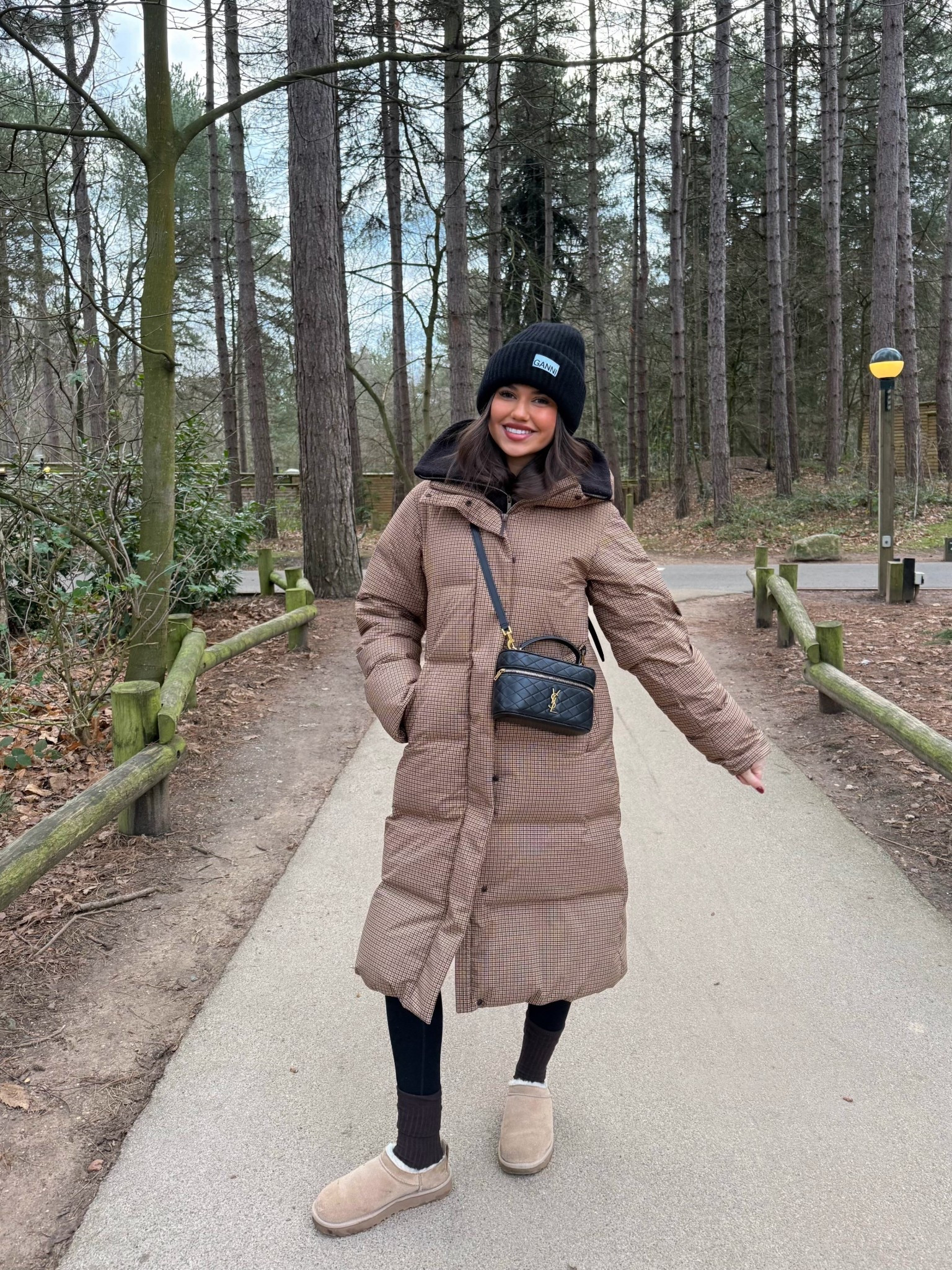 Coat of dreams 👏🏽🤎the loveliest few days with family! 

So much love on this coat over on stories and honestly I can see why!! Saw it in the shop window last week and purchased immediately - kept me toasty warm too 🙌🏼

#LTKuk #LTKwinter #LTKstyletip