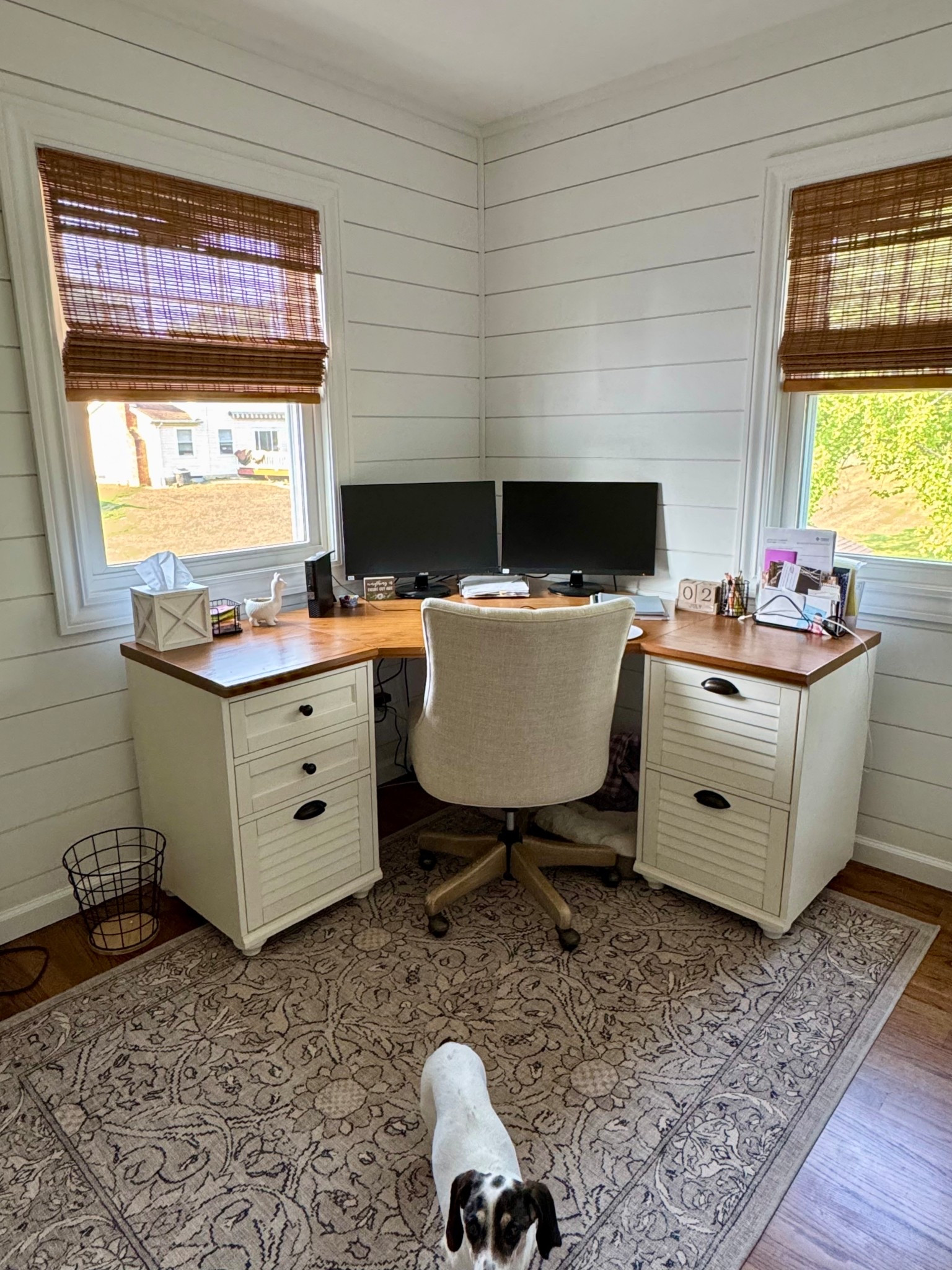 Farmhouse office, modern farmhouse, corner desk, home officee

#LTKStyleTip #LTKHome