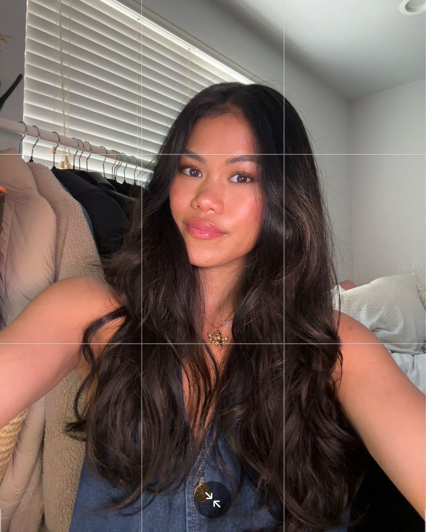 MAC Strobe Dewy Skin Tint: Medium 2 & 4
Dibs Desert Duo: 4
Kosas Concealer: 6.5
Kosas Blush: Blissed
Dibs Palette: Peaches in Hand
Kosas Hotliner: 100 & Infinite
Clarins Lip Oil: 04 Pitaya

#LTKbeauty