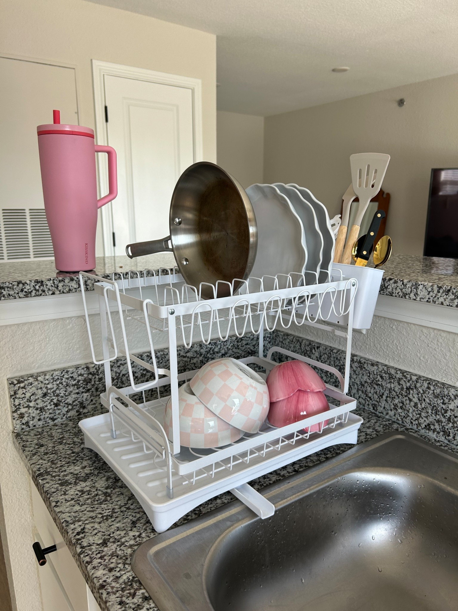 petite dish drying rack🧖🏼‍♀️💗🫧🛁

#LTKHome #LTKFindsUnder50