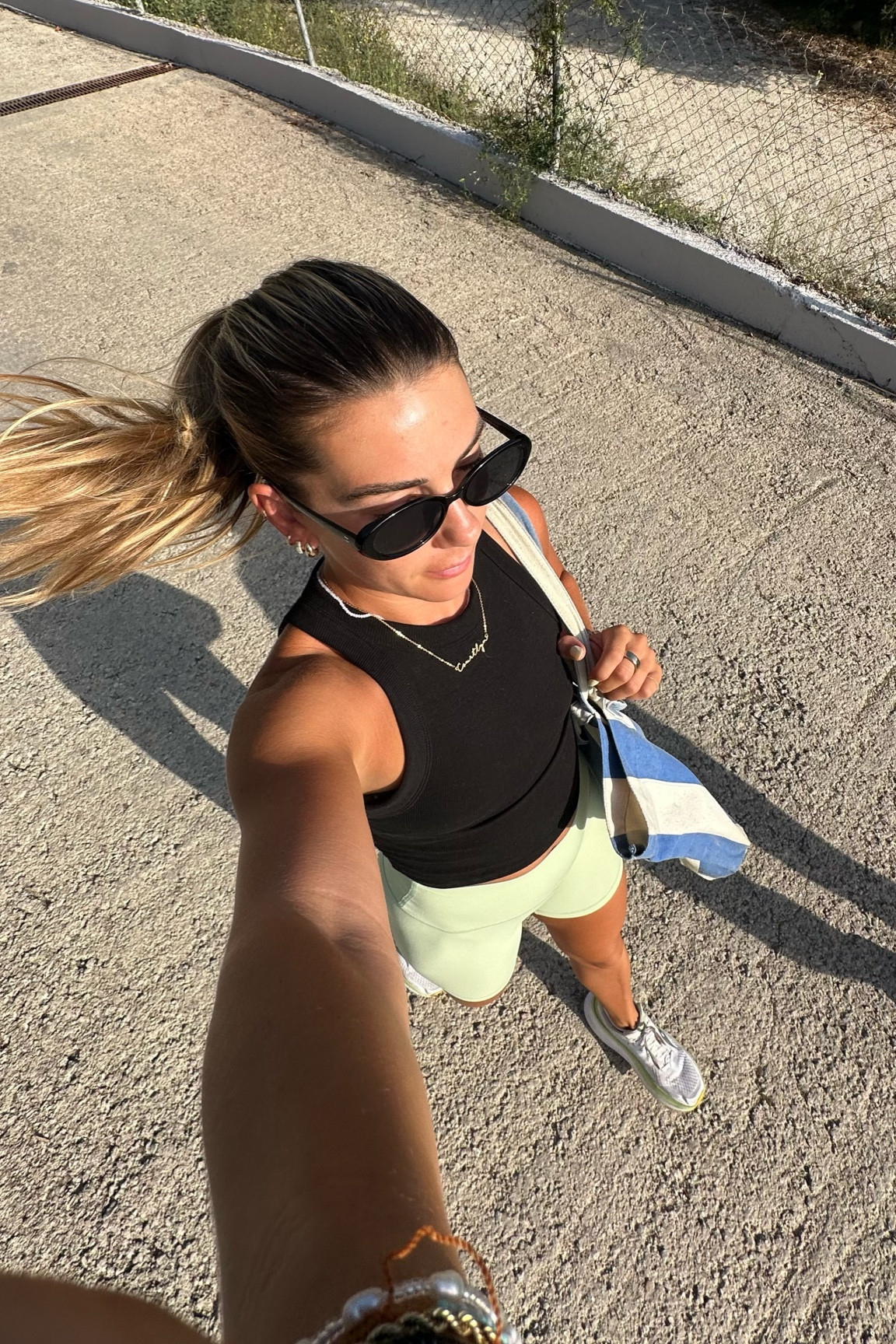 workout ootd 
shorts size 2 
top size 4 
shoes tts 

#LTKfitness #LTKsummer #LTKcanada