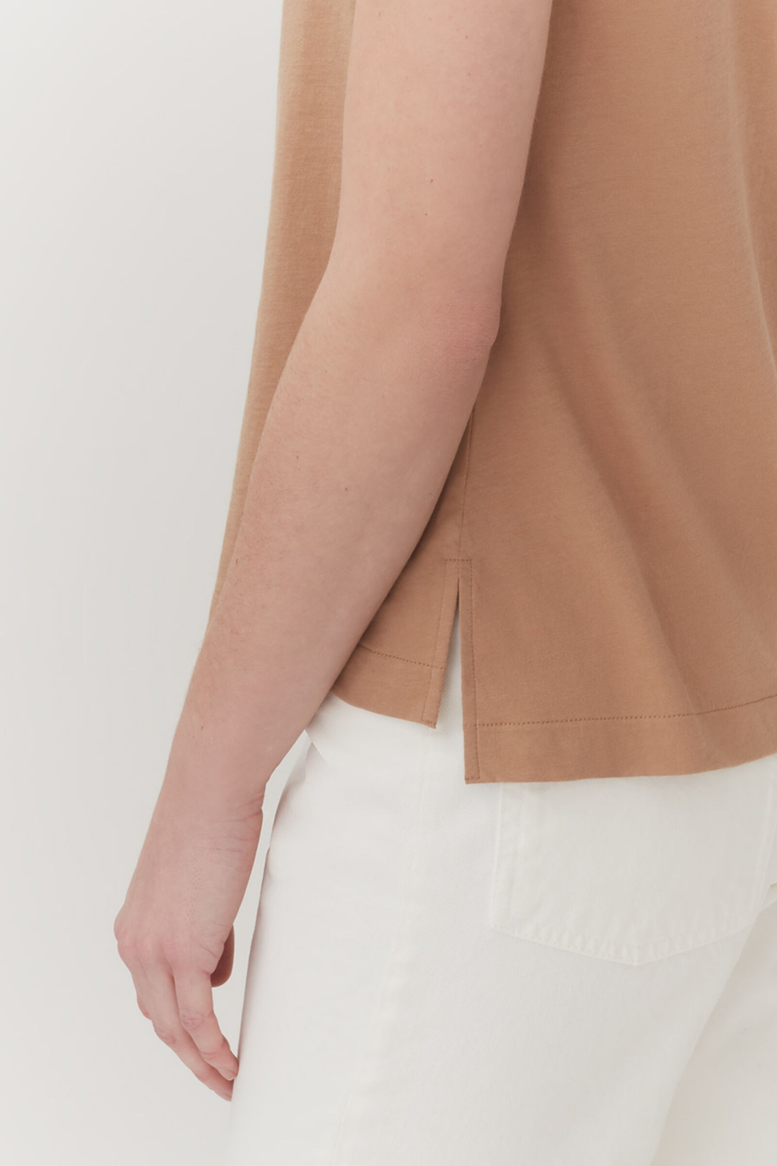 Pima V-Neck Tee | Cuyana