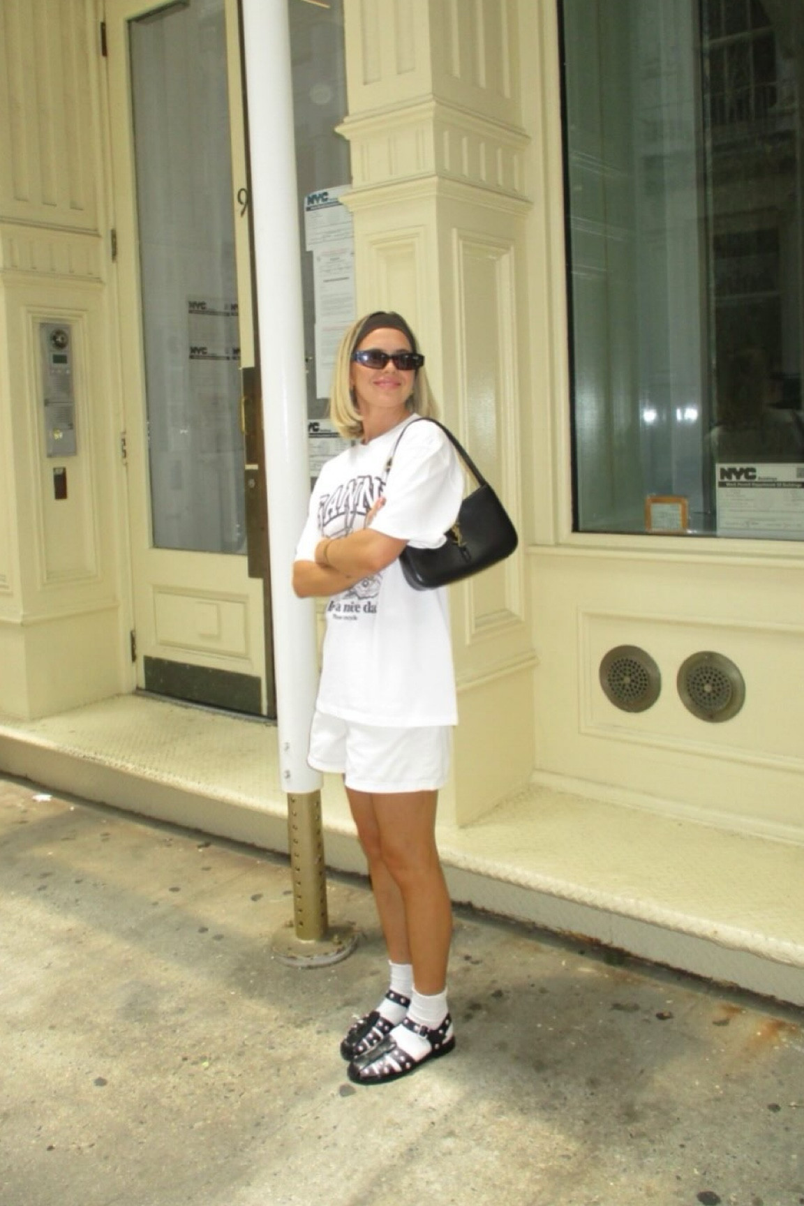 finishing piece to every outfit💄 @yslbeauty #yslbeauty #giftedbyyslbeauty