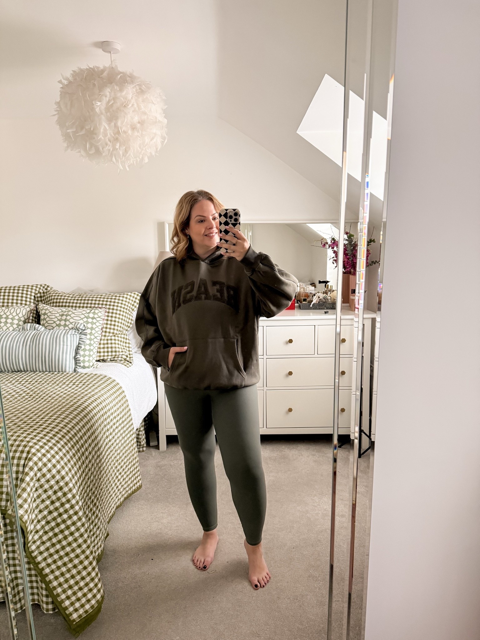 I’m wearing a size 16 in the jumper, bra and leggings @Reasn

#LTKuk #LTKmidsize