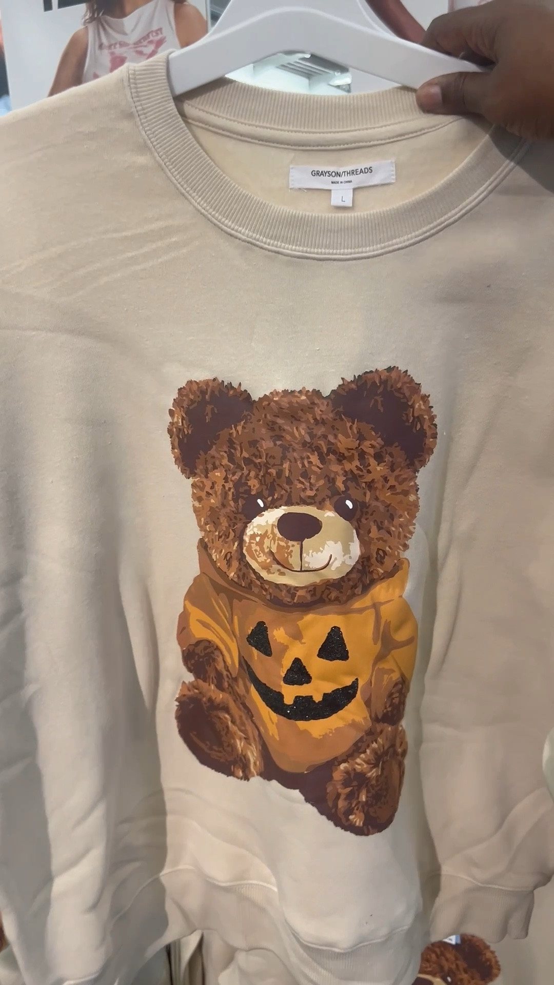 Halloween teddy bear sweatshirt for under $25

#fallstyle, #fallwear #halloween #halloweensweater

#LTKFindsUnder50 #LTKSaleAlert #LTKSeasonal