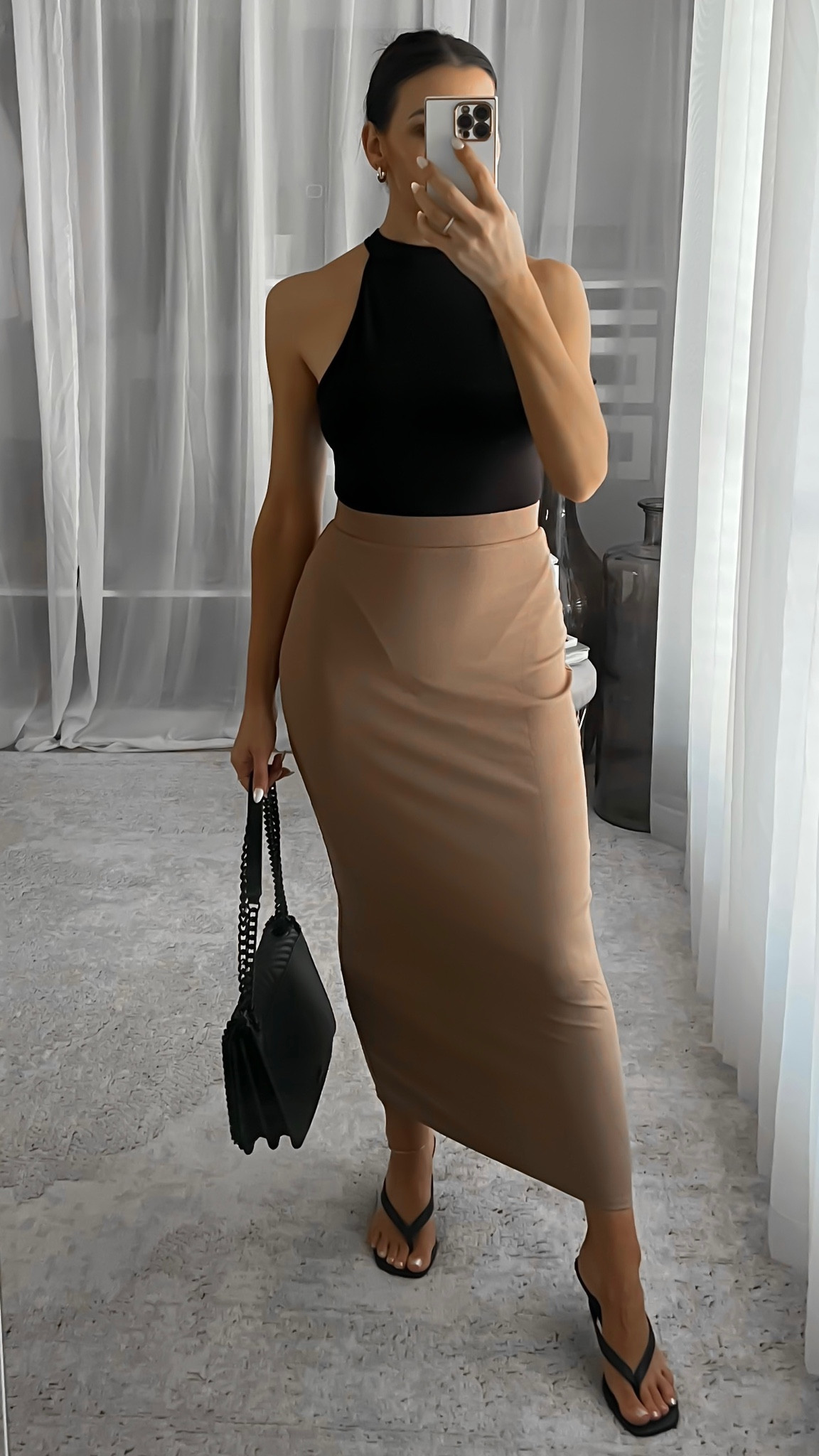 Maxi pencil hot sale skirt outfit