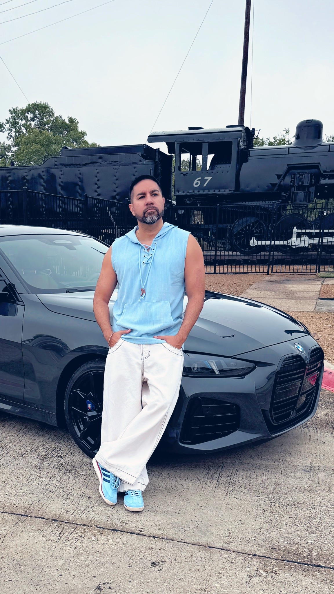 Casual outfit for a lunch date



#LTKMens #LTKOver40