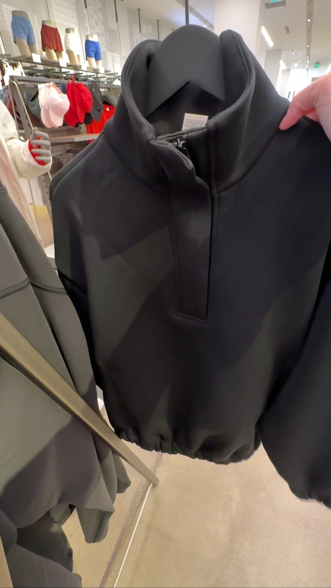 Sleek spacer half zip 

#LTKSeasonal #LTKActive #LTKootd