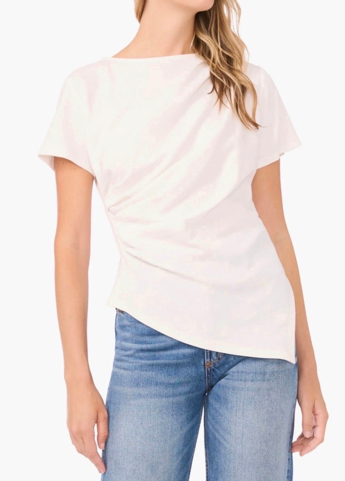 White top 
Spring outfit 