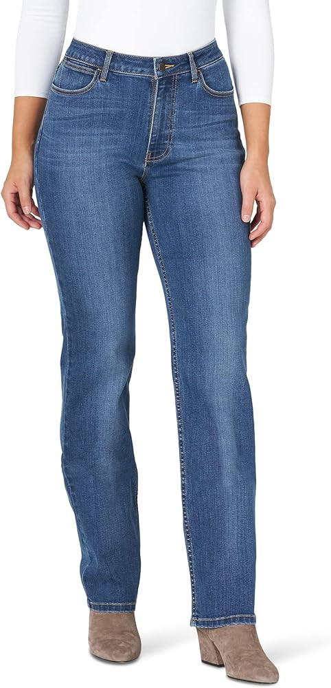 Wrangler Women's High Rise True Straight Fit Jean | Amazon (US)