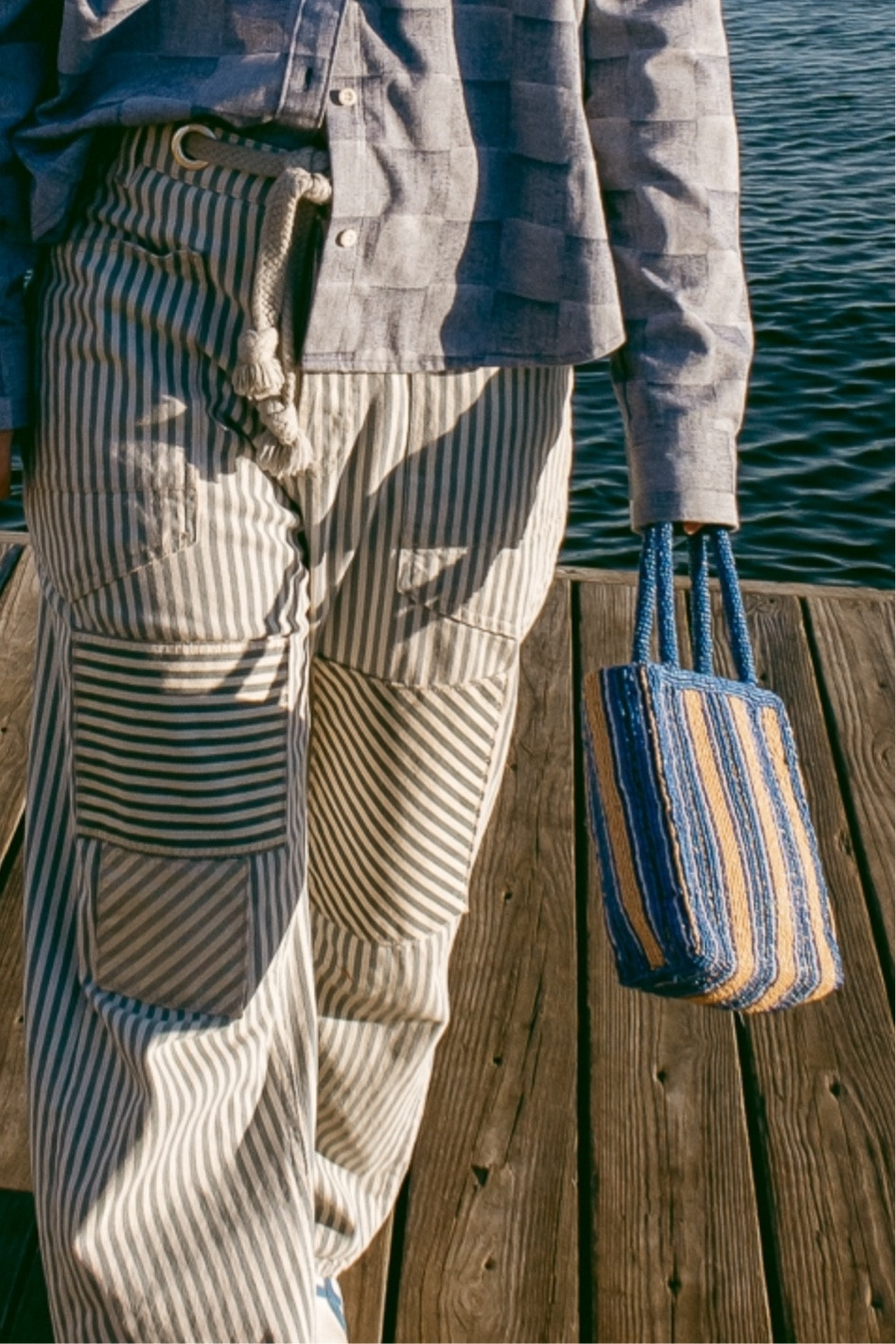 I’ve been wearing this beaded bag out non-stop this summer. Although the exact color way is sold out, I’ve linked another equally cute option.

Summer bag, beaded bag

#LTKItBag