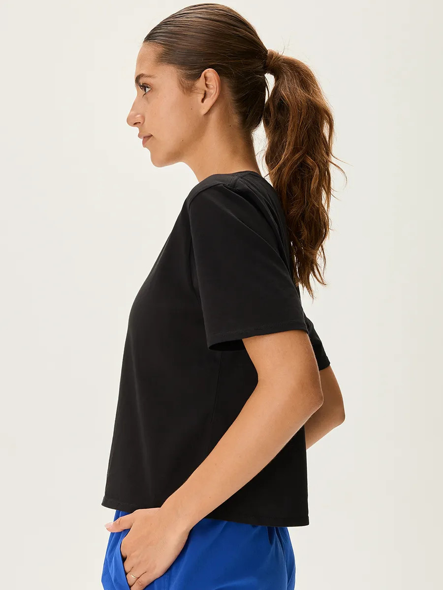 Everyday ShortsleeveA Heart | Outdoor Voices