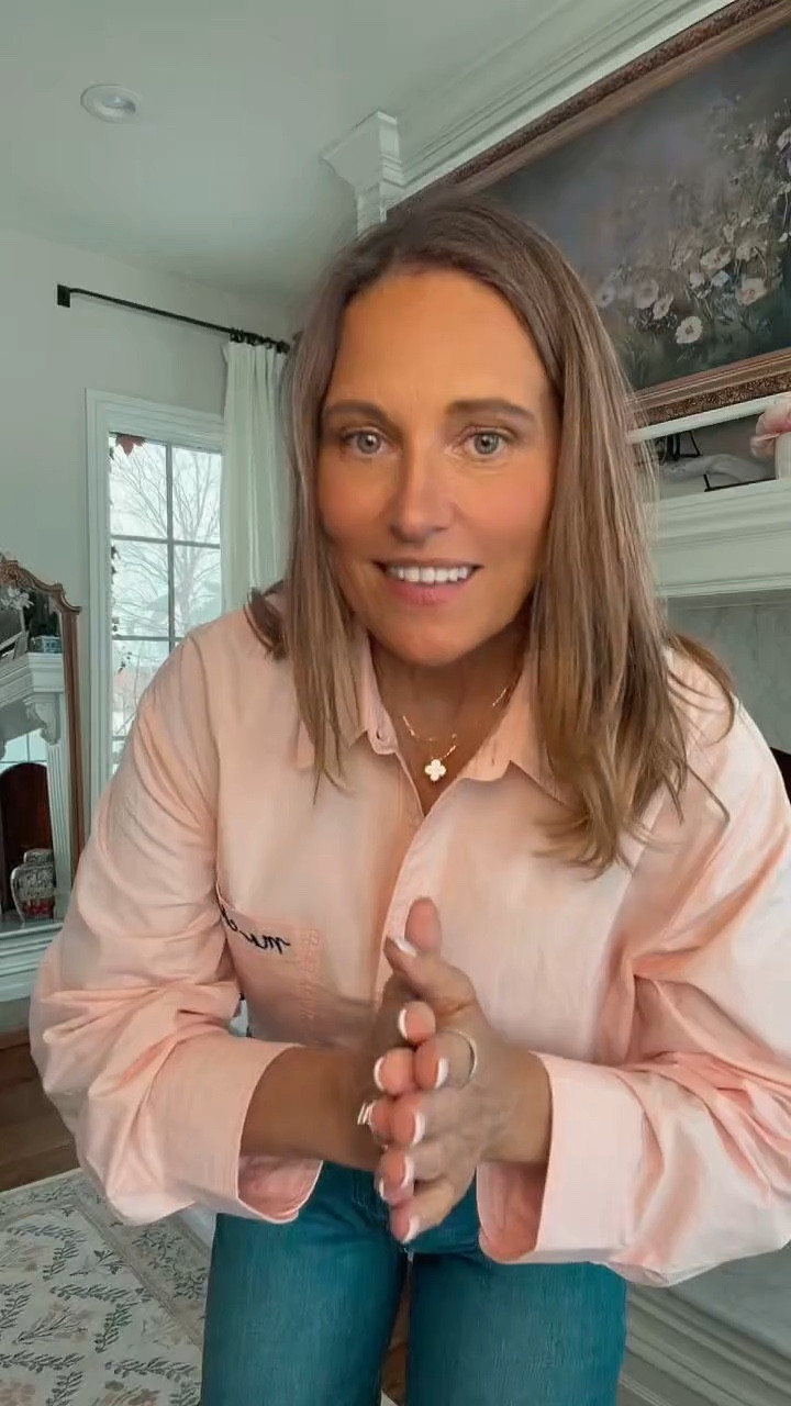 These jeans truly make me feel confident again. I’m honestly so impressed with how flattering the back looks. They fit in all the right places and make me feel so good wearing them.

#LTKSeasonal #LTKMidsize #LTKOver40