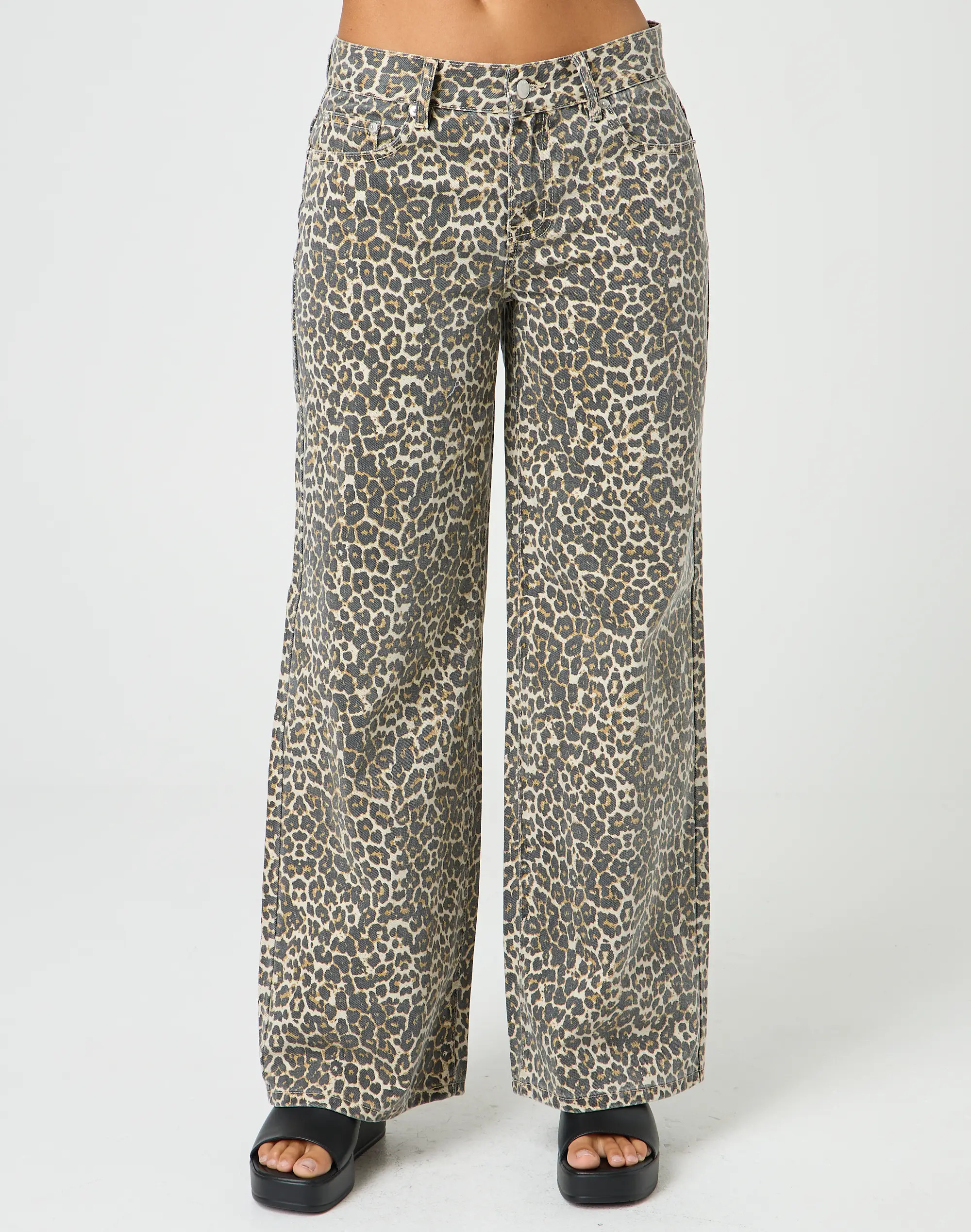 Low Rise Wide Leg Leopard Jean | Glassons (Australia)