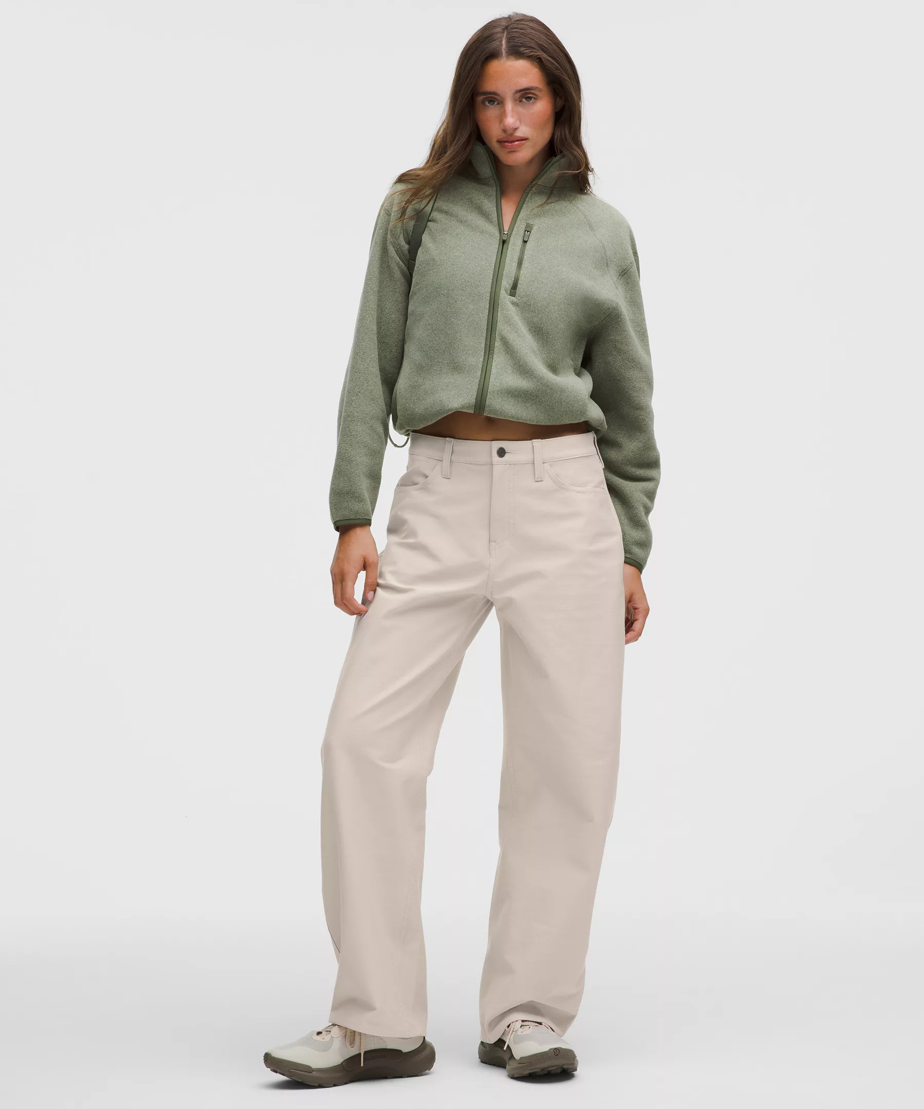 EasyFive Low-Rise Barrel-Leg Pant *Regular | lululemon (CA)