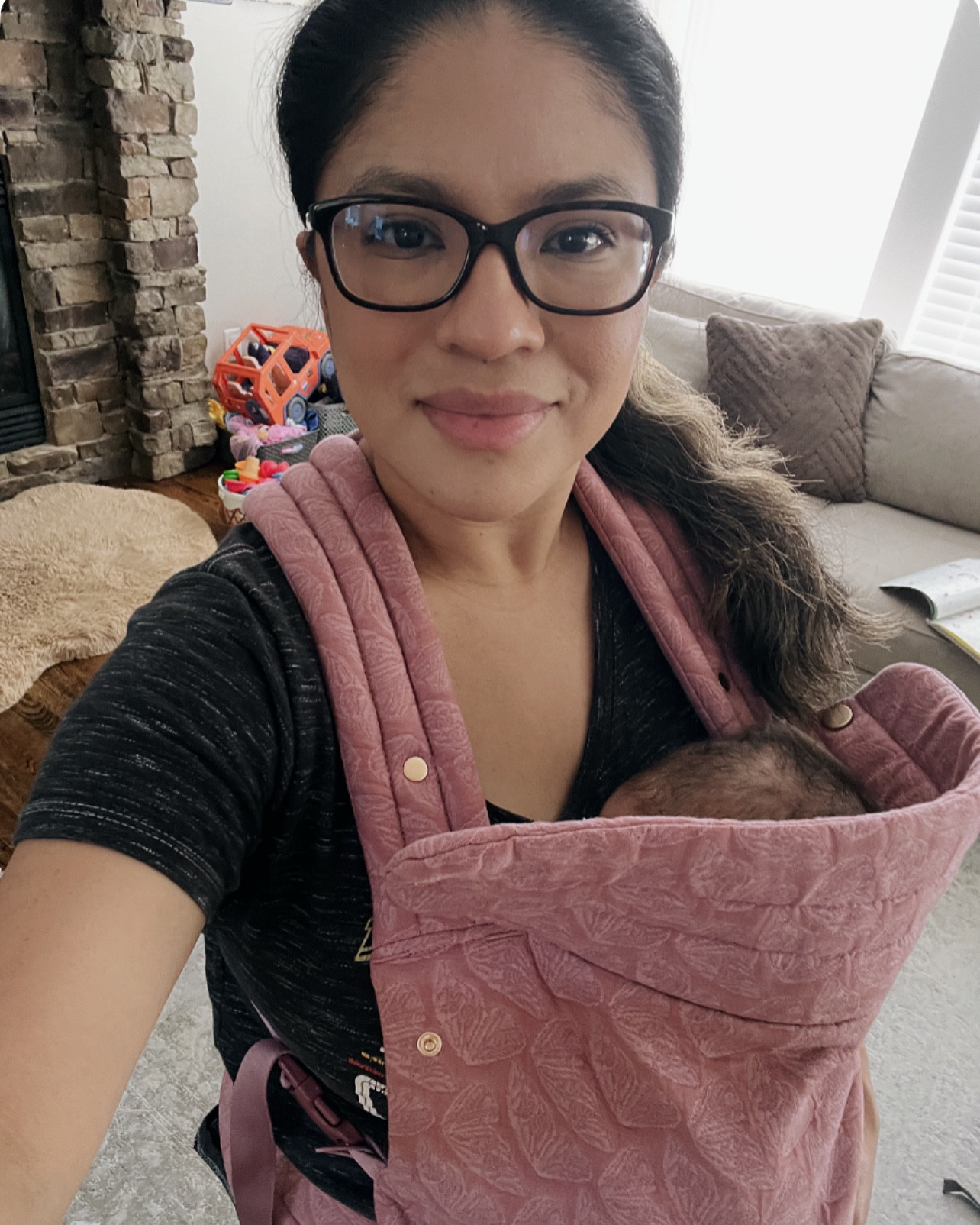 ✨ One of the top things I wanted with baby #3 was a carrier I could actually put on myself—because let’s be real, with a 3 and 4 year old running around and my husband working, there’s no extra set of hands to help! This one is a total game changer: easy to put on solo, super comfy, and the price point is amazing. 

They also have so many design options (even a new one just for dads!)—but my husband happily wears my pink one because it’s that comfortable… and trust me, he’s never said that about any other carrier! 🩷👶🏻👶🏻👶🏻

#LTKKids #LTKFamily #LTKBaby
