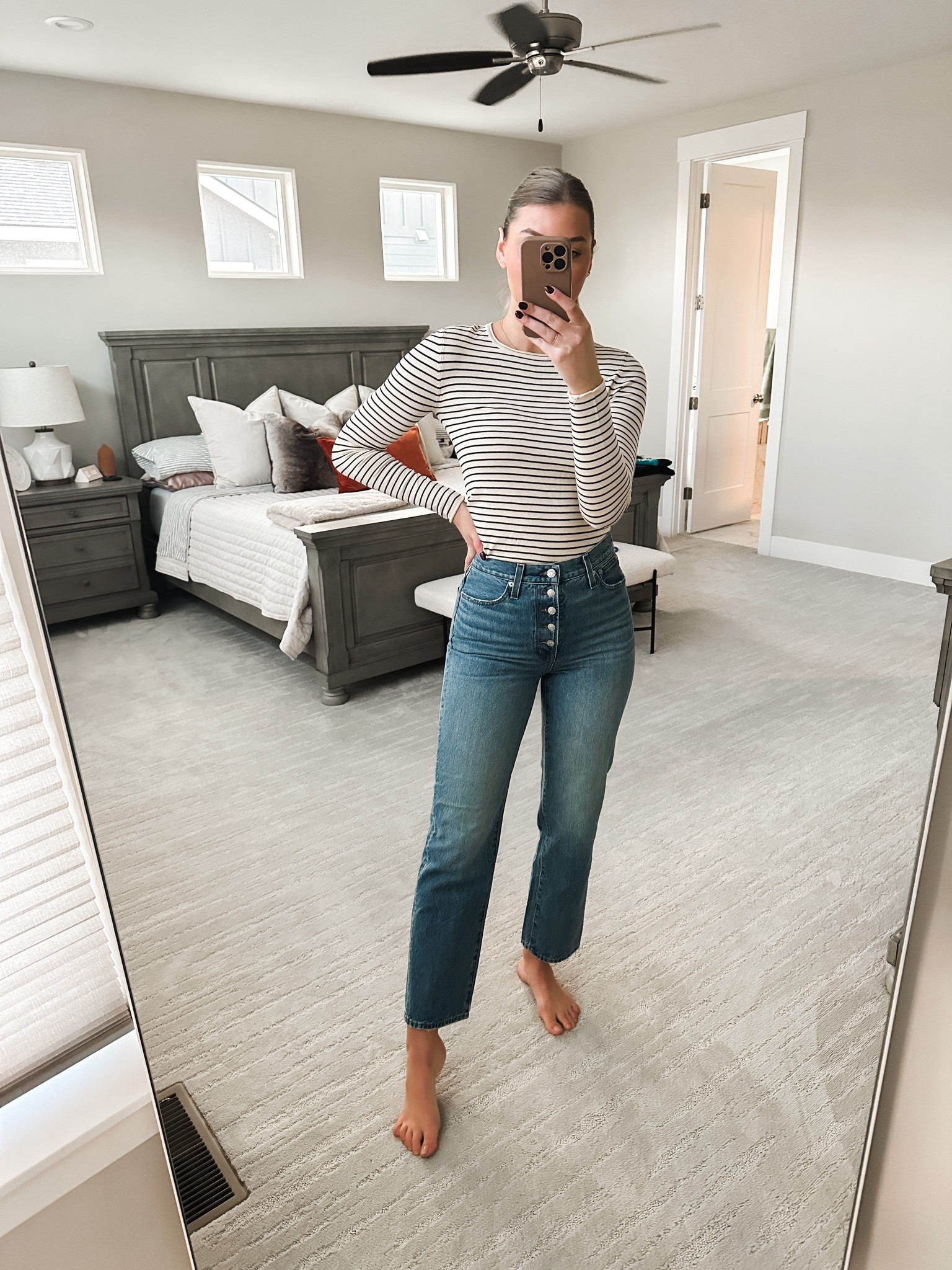 Sweater is Zara, jeans are 40% off - wearing the 27 regular 

#LTKsalealert #LTKunder100 #LTKCyberweek