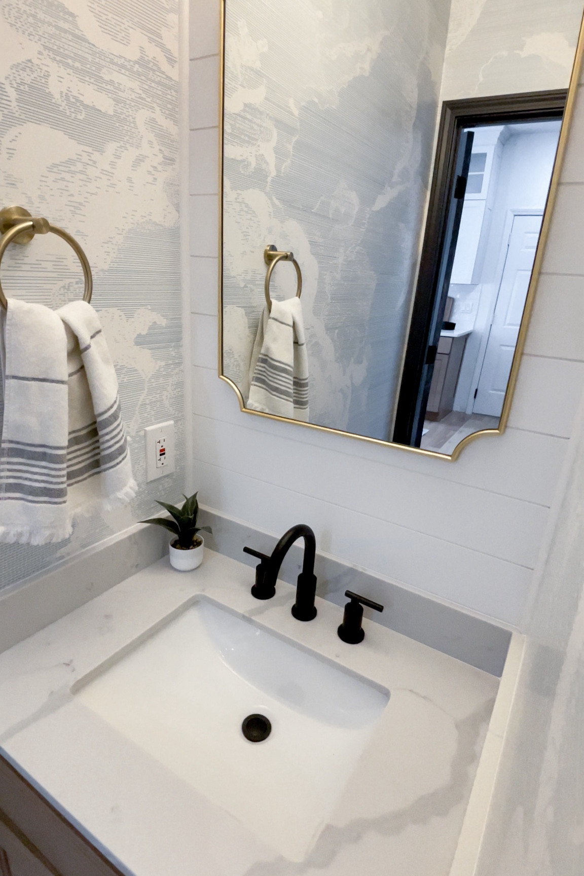 Powder bath hardware links ✨

#LTKhome