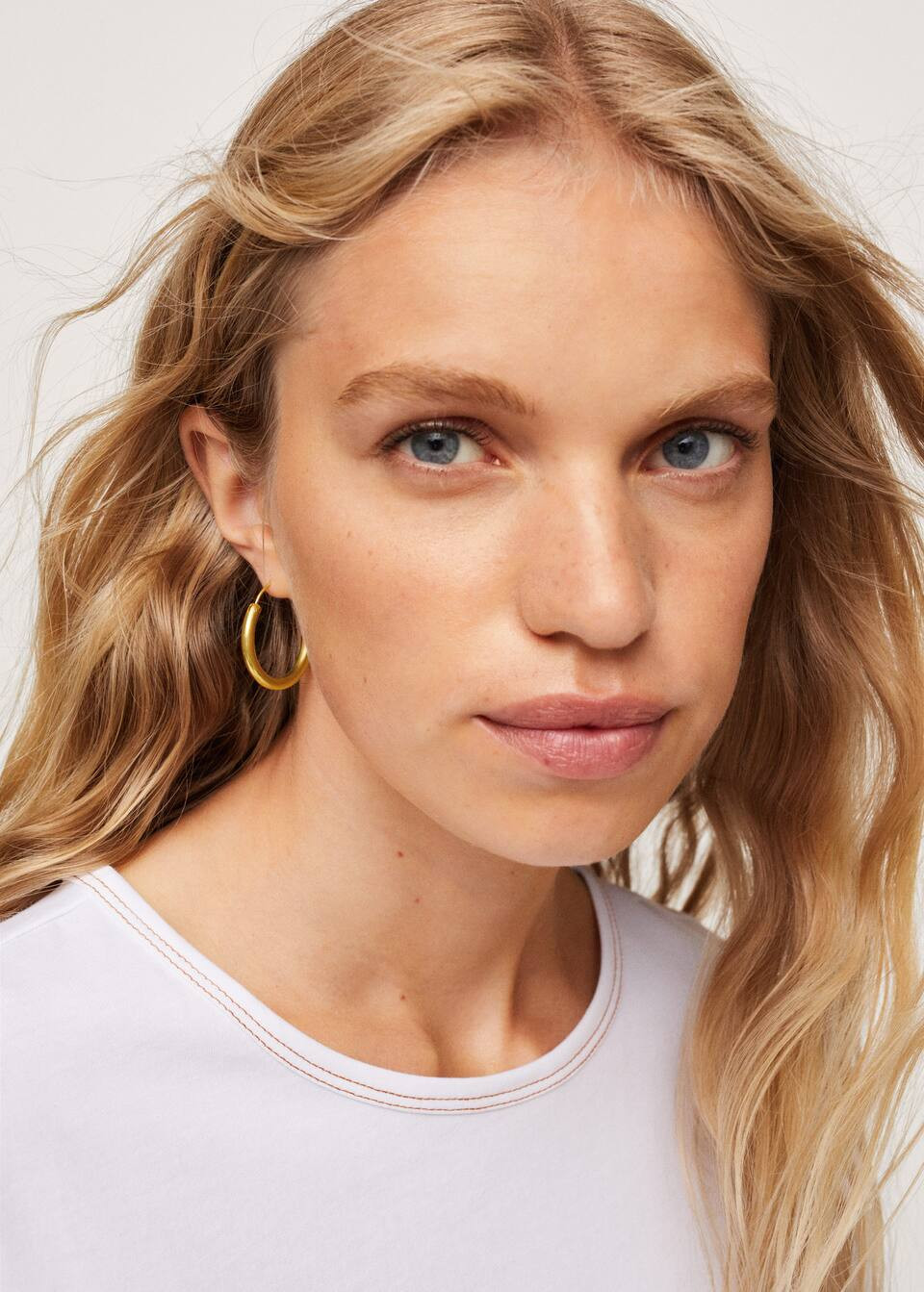Hoop earrings | MANGO (US)
