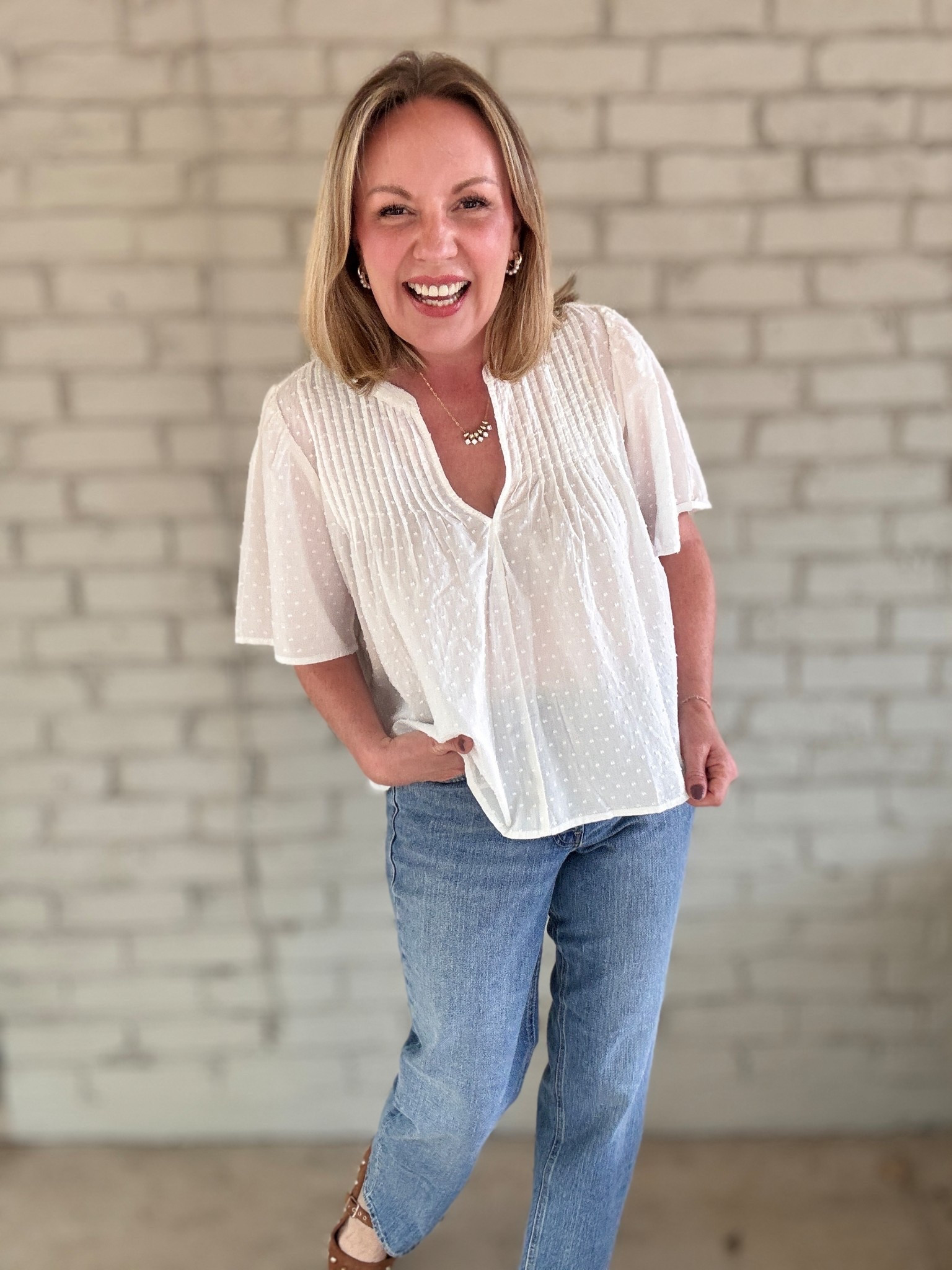 Medium top; 8 petite jeans 

#LTKSeasonal #LTKOver40 #LTKPetite