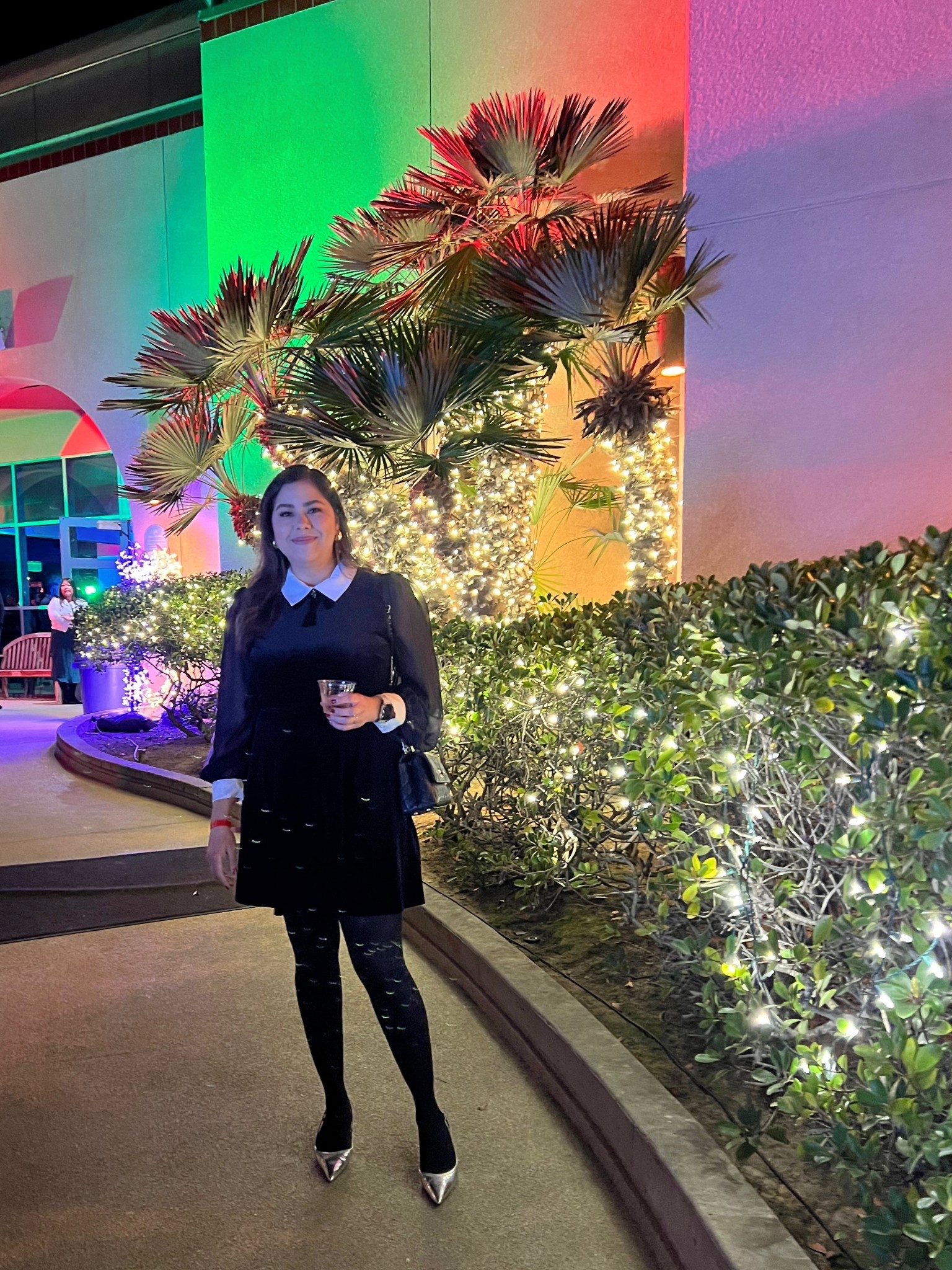 love this little black dress with the white collar for a cocktail party!

#LTKootd #LTKTall #LTKMidsize