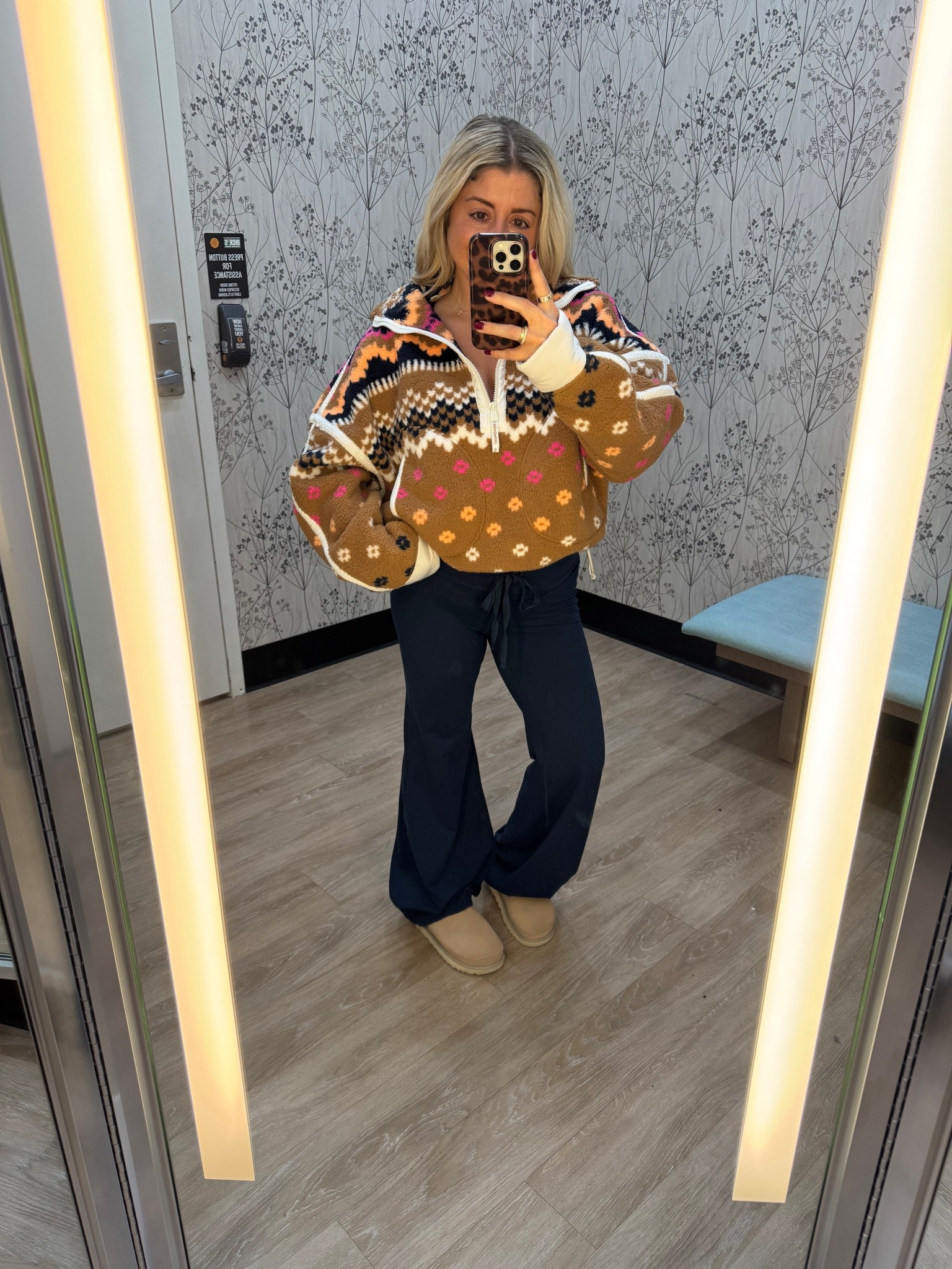 Free people outfit 
Size small
Ugg clogs tts

#LTKFindsUnder100 #LTKGiftGuide #LTKootd