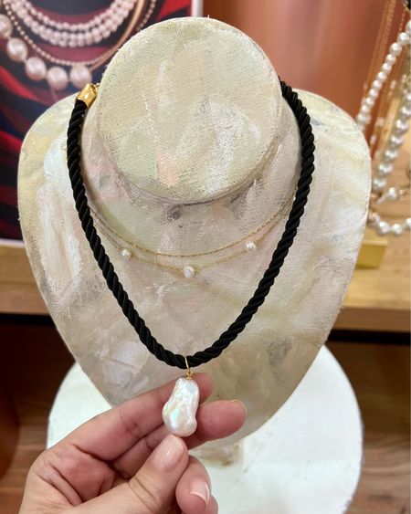 Baroque pearl choker necklace can be layered with other necklaces or worn alone.  

#LTKworkwear #LTKfindsunder100 #LTKstyletip