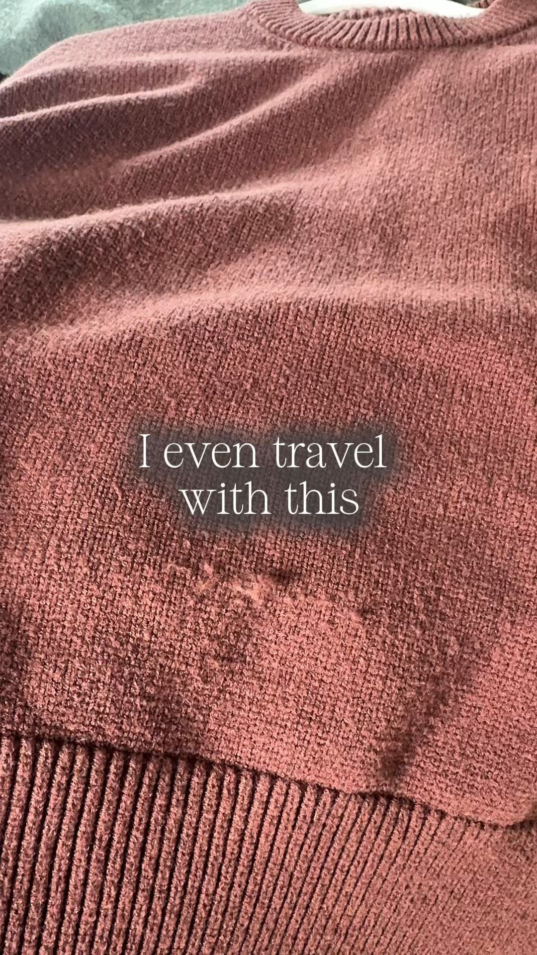 This fabric and lint shaver is perfect for defuzzing a sweater. It has 2 speeds and is travel friendly. 

#lintshaver #amazonfinder 

Sweater defuzzer, lint shaver, fabric shaver, sweater lint, remove clothes fuzz, defuzzer, 