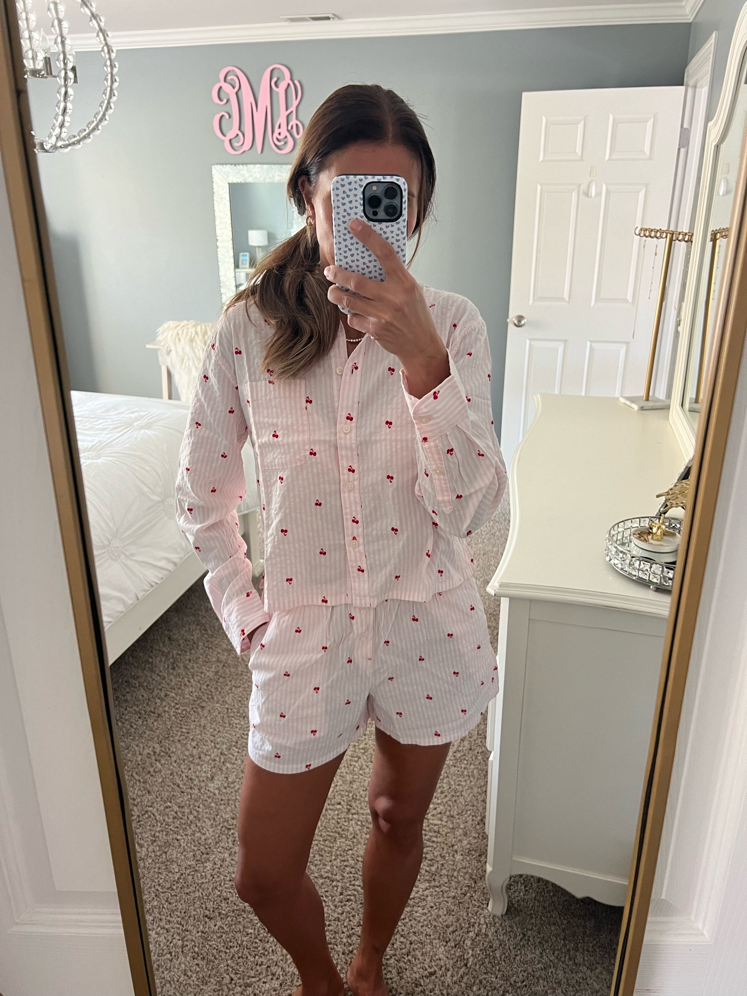 These aerie PJs have my heart!!! 🍒🍒